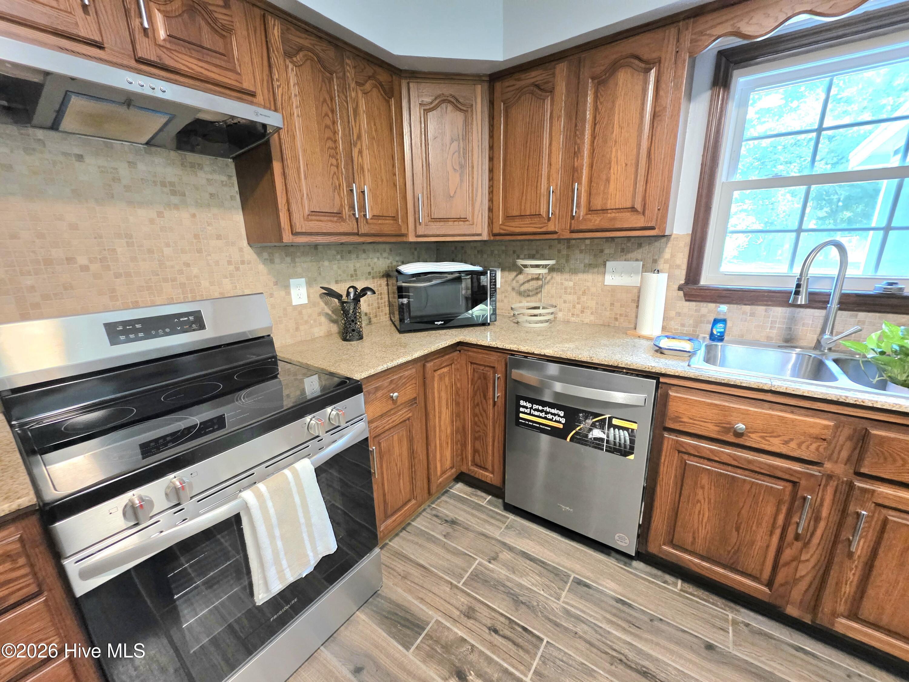 507 Fox Run Road Property Photo 12