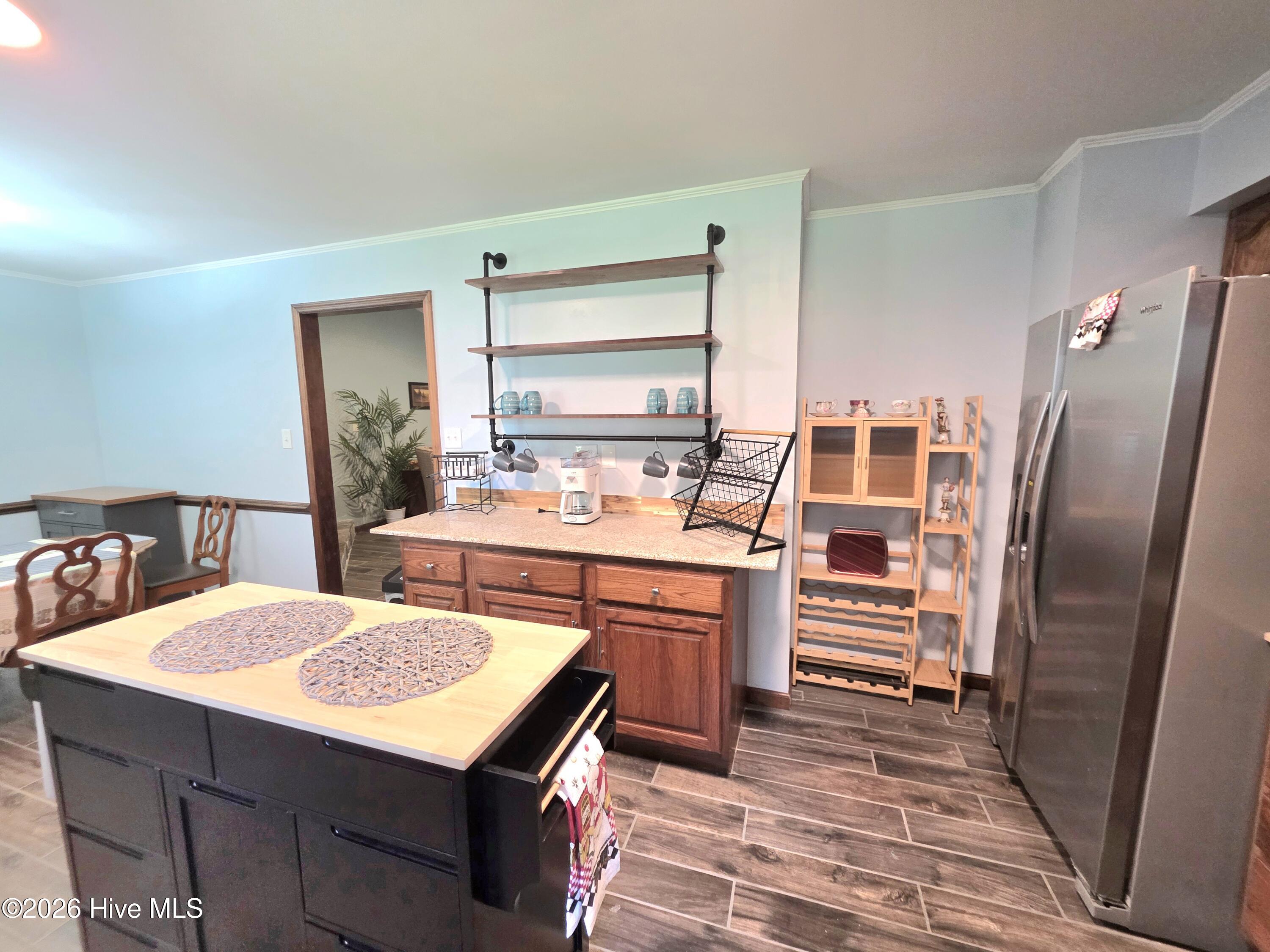 507 Fox Run Road Property Photo 13