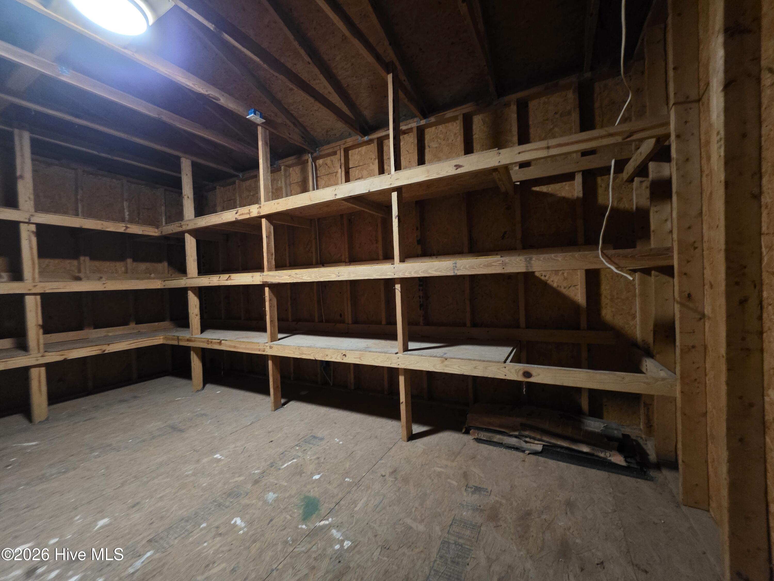 507 Fox Run Road Property Photo 33