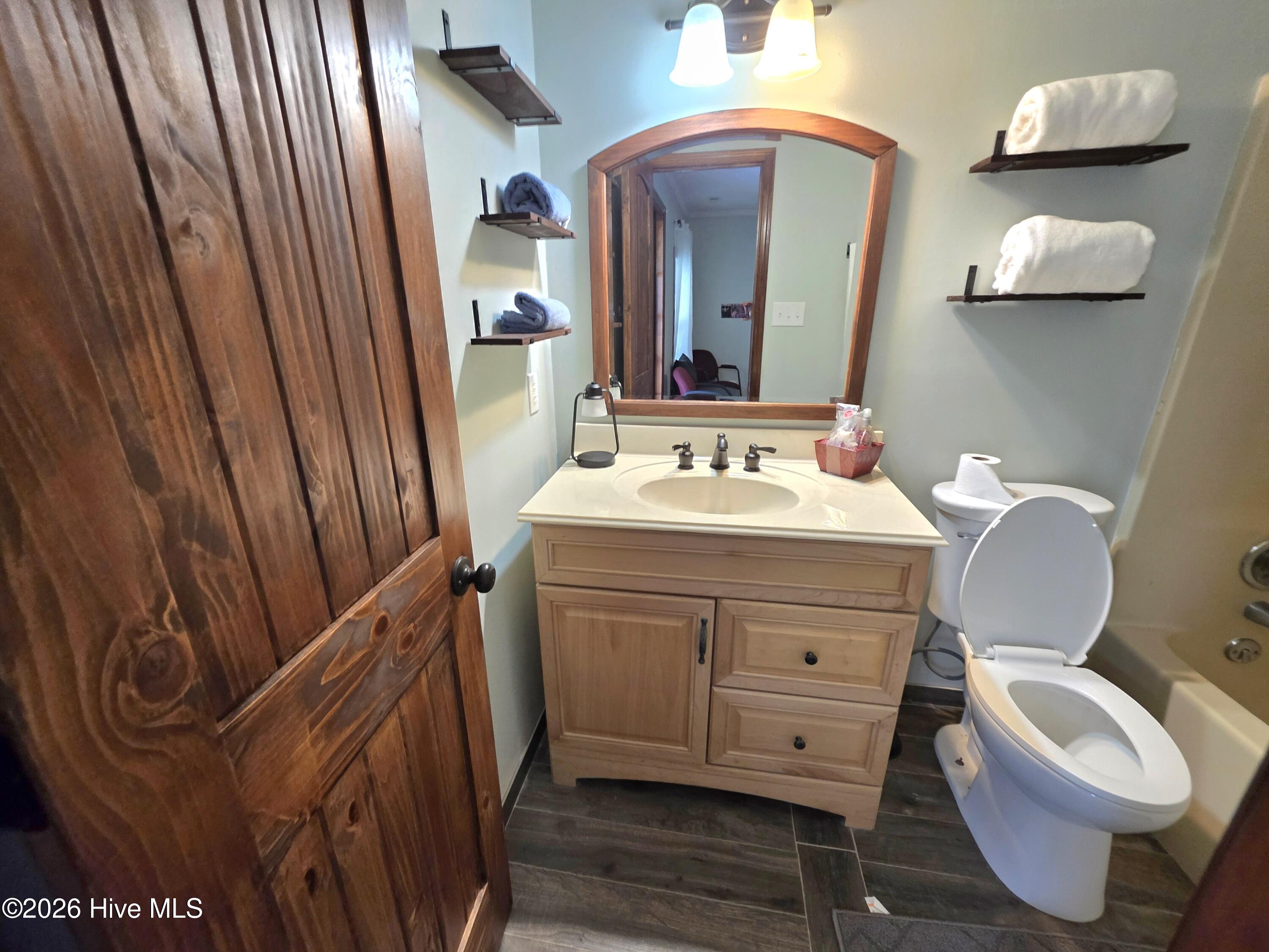 507 Fox Run Road Property Photo 44