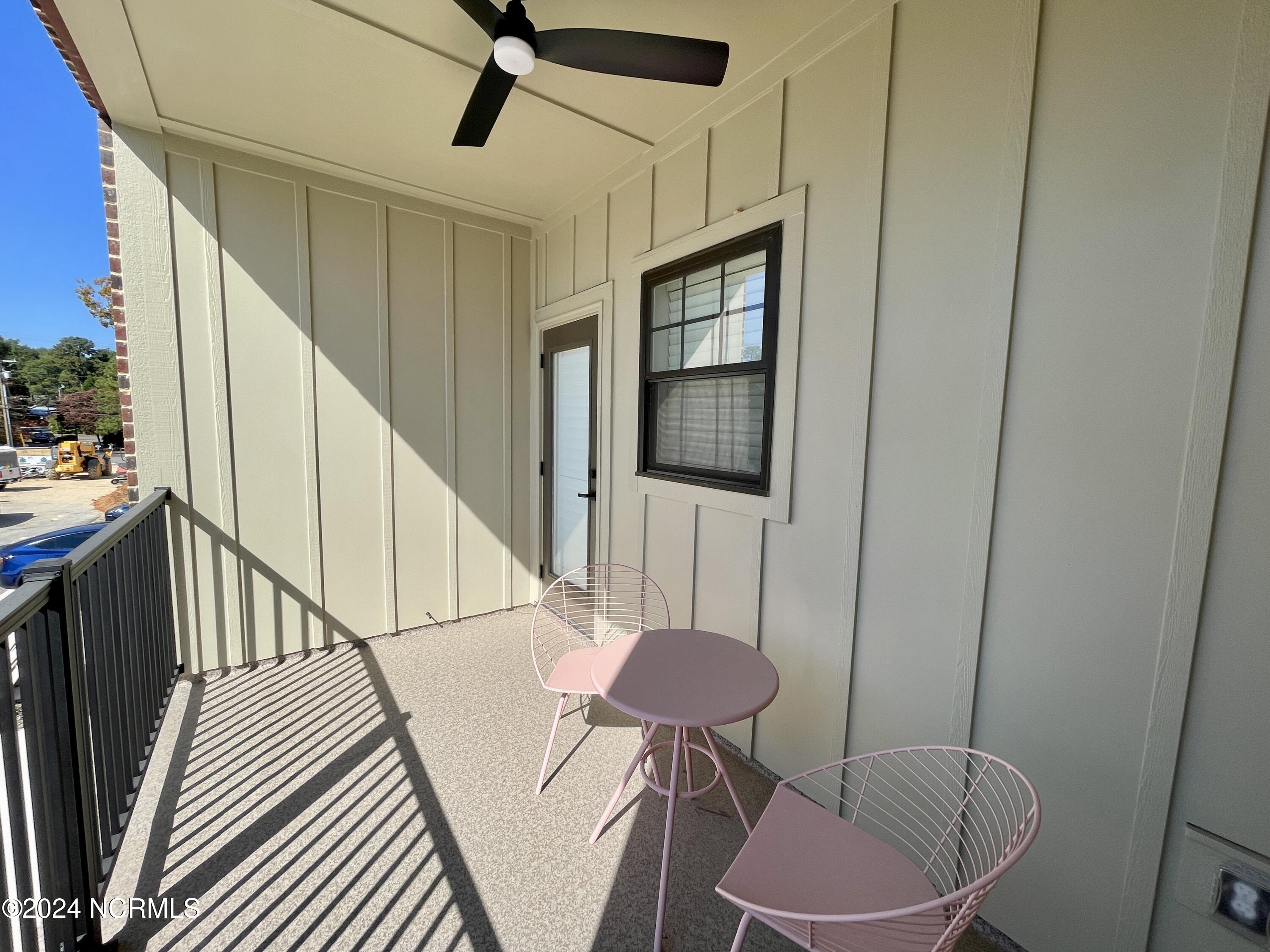 129 Lexington Lane Property Photo 38