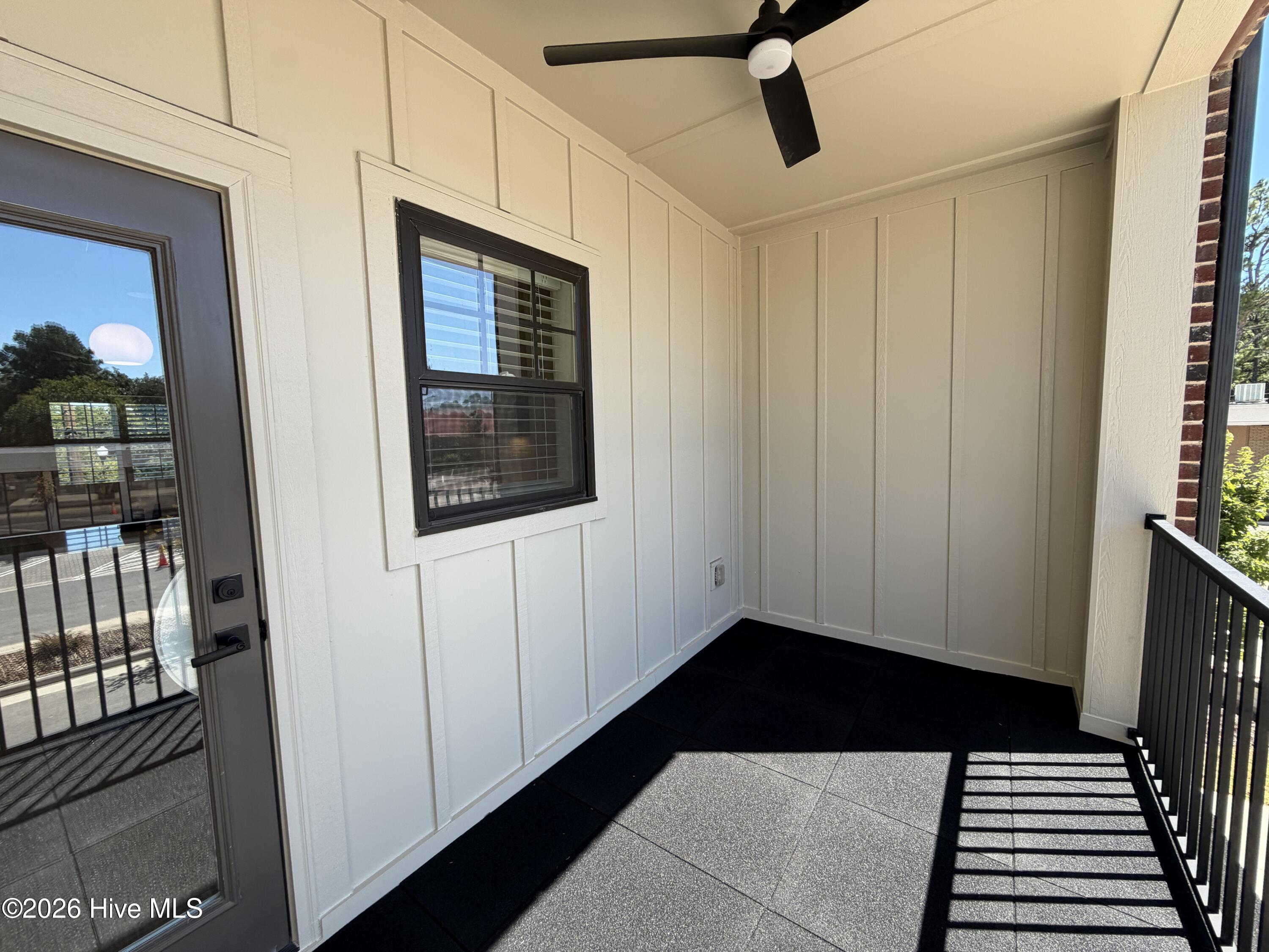 129 Lexington Lane Property Photo 46