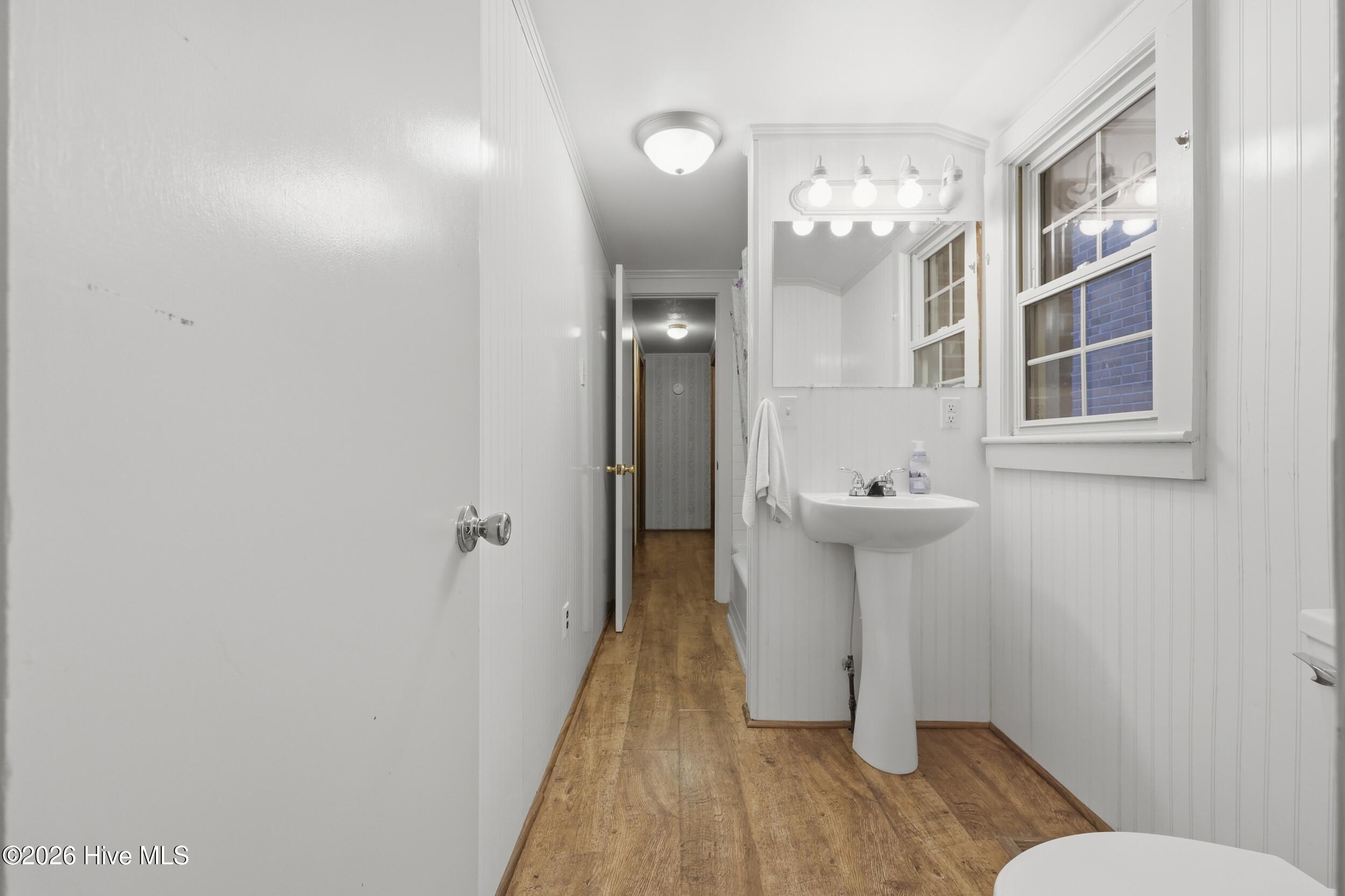 631 Selwin Road Property Photo 16