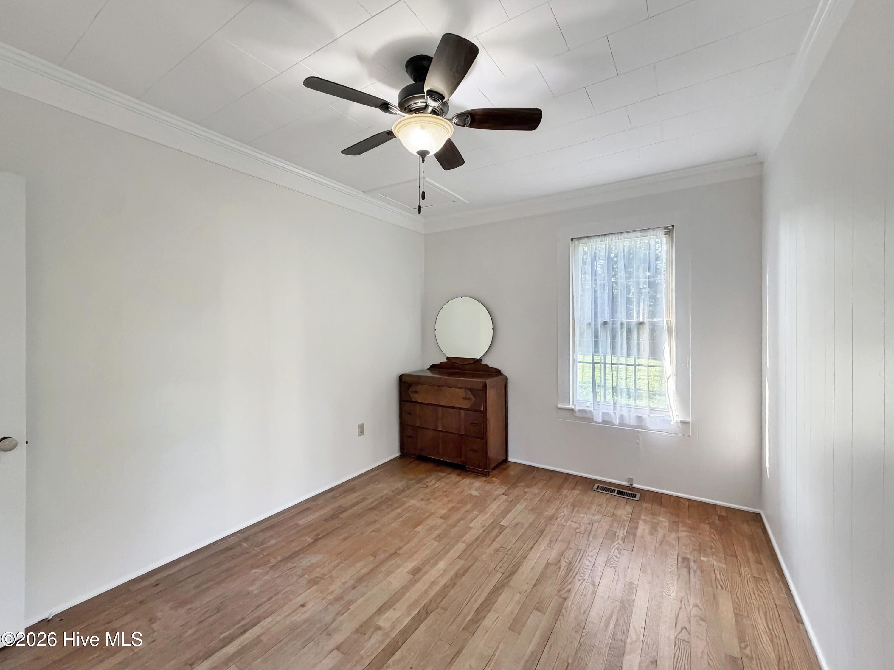 631 Selwin Road Property Photo 23