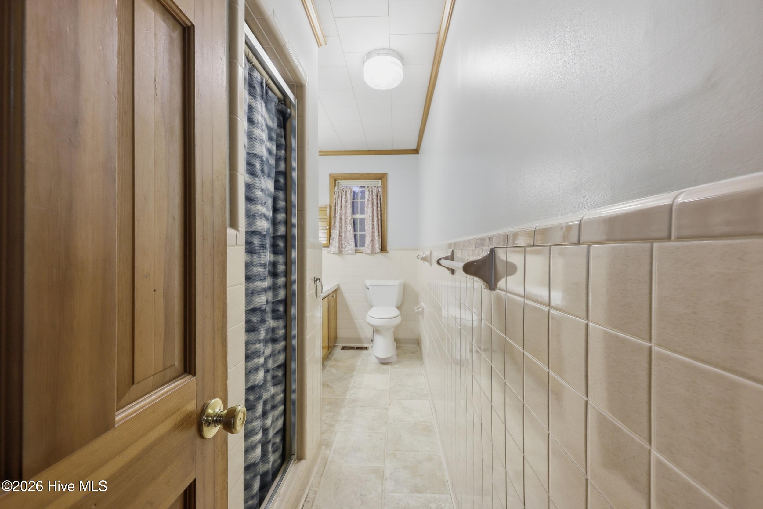 631 Selwin Road Property Photo 26