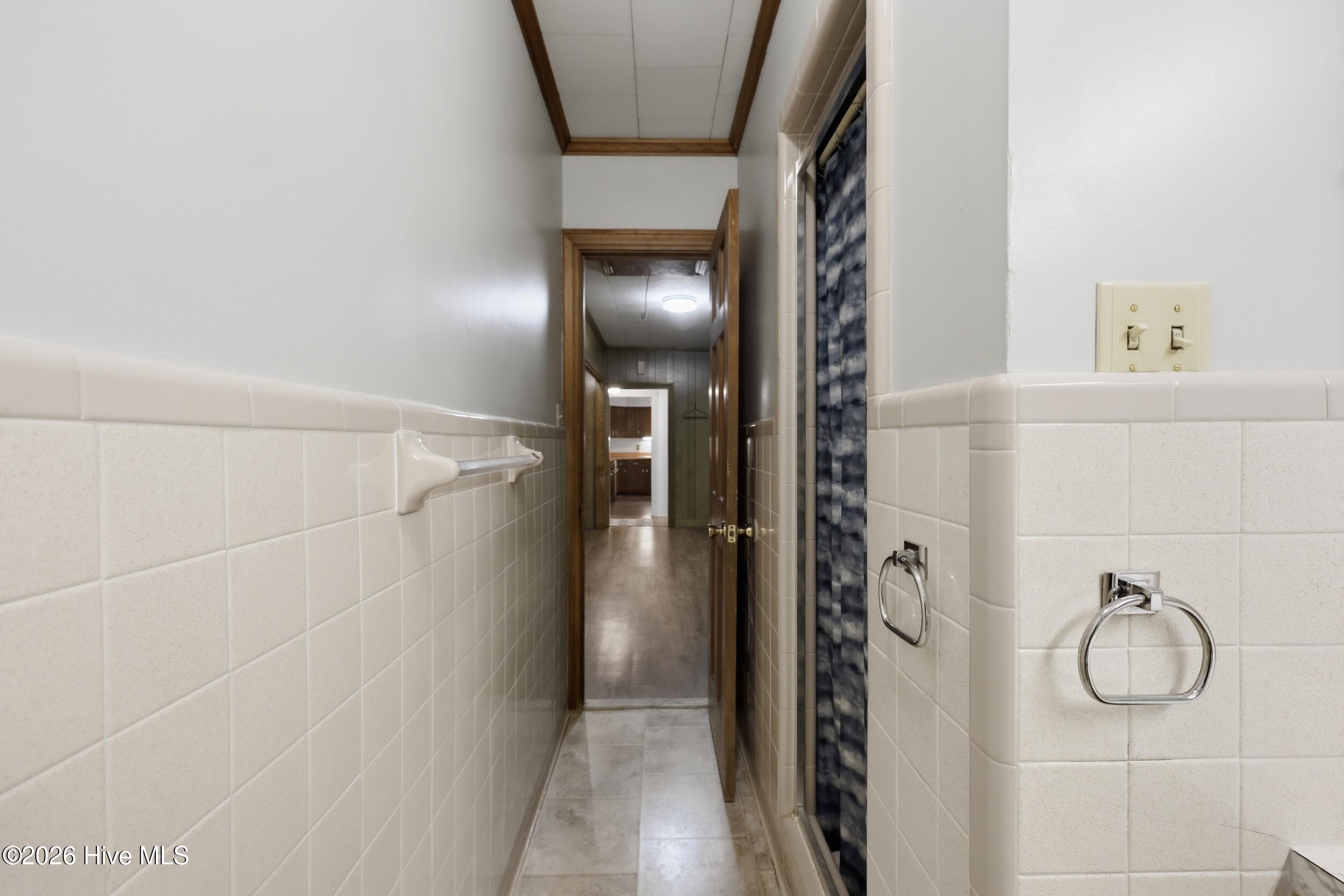 631 Selwin Road Property Photo 28