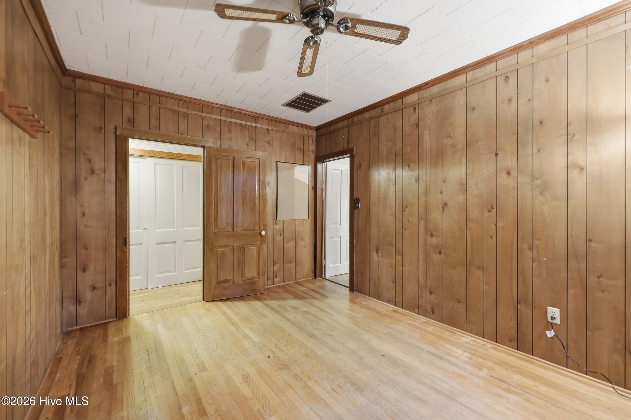 631 Selwin Road Property Photo 29