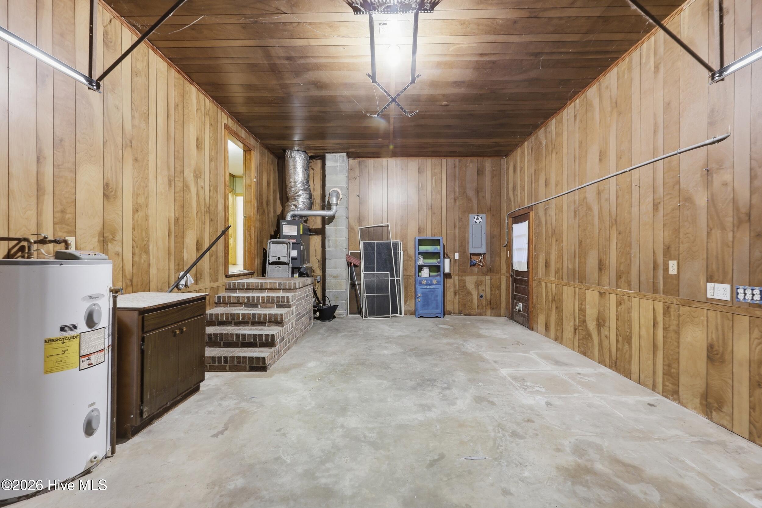 631 Selwin Road Property Photo 33