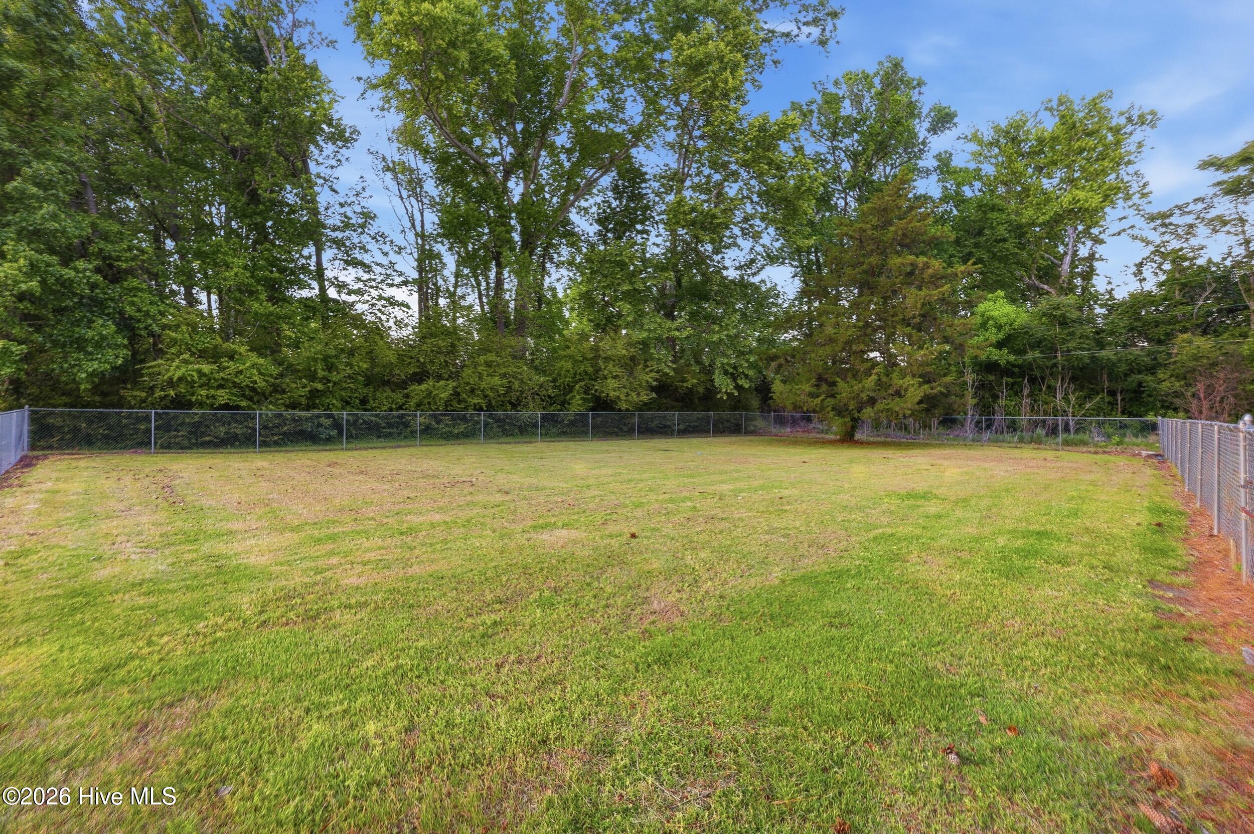 631 Selwin Road Property Photo 35
