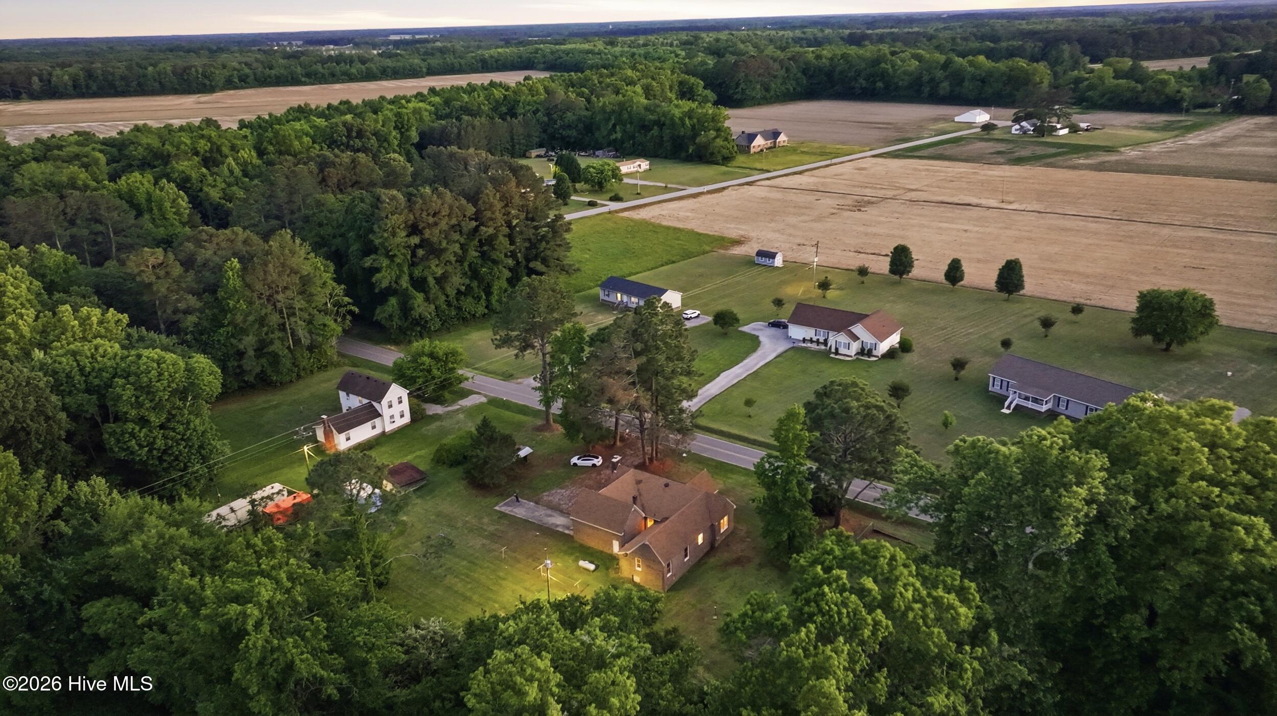 631 Selwin Road Property Photo 41