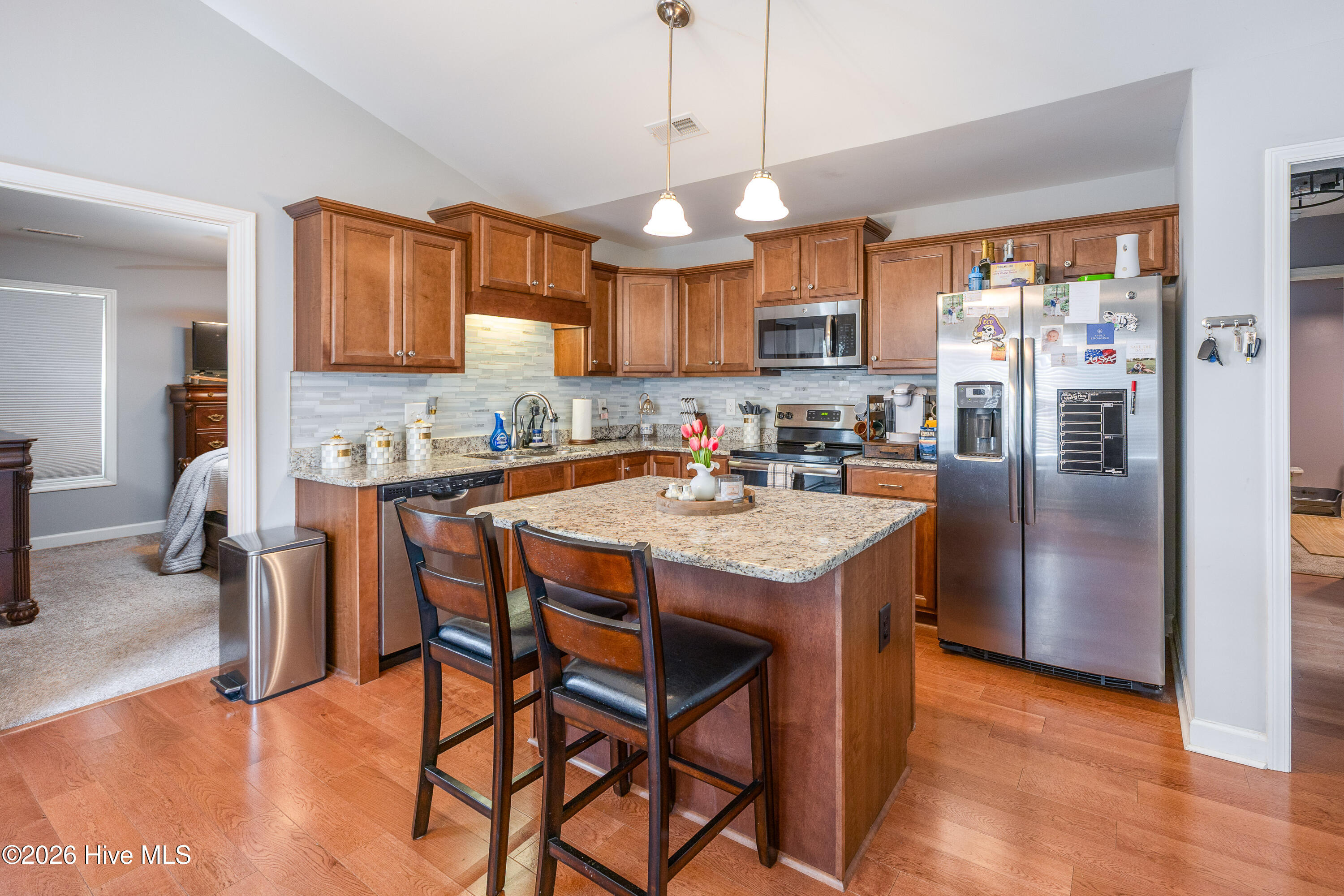 104 Cove Place Property Photo 12