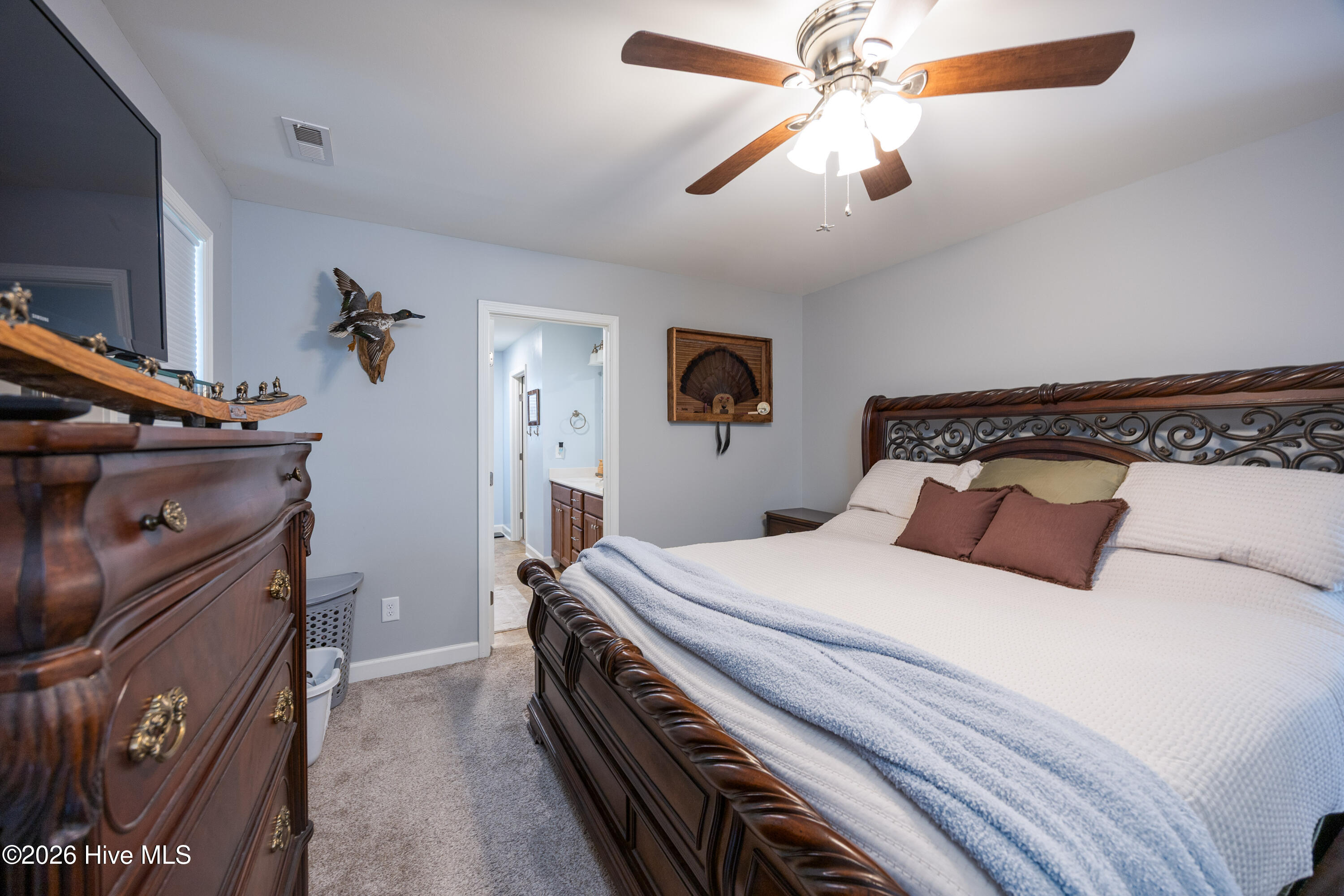 104 Cove Place Property Photo 14