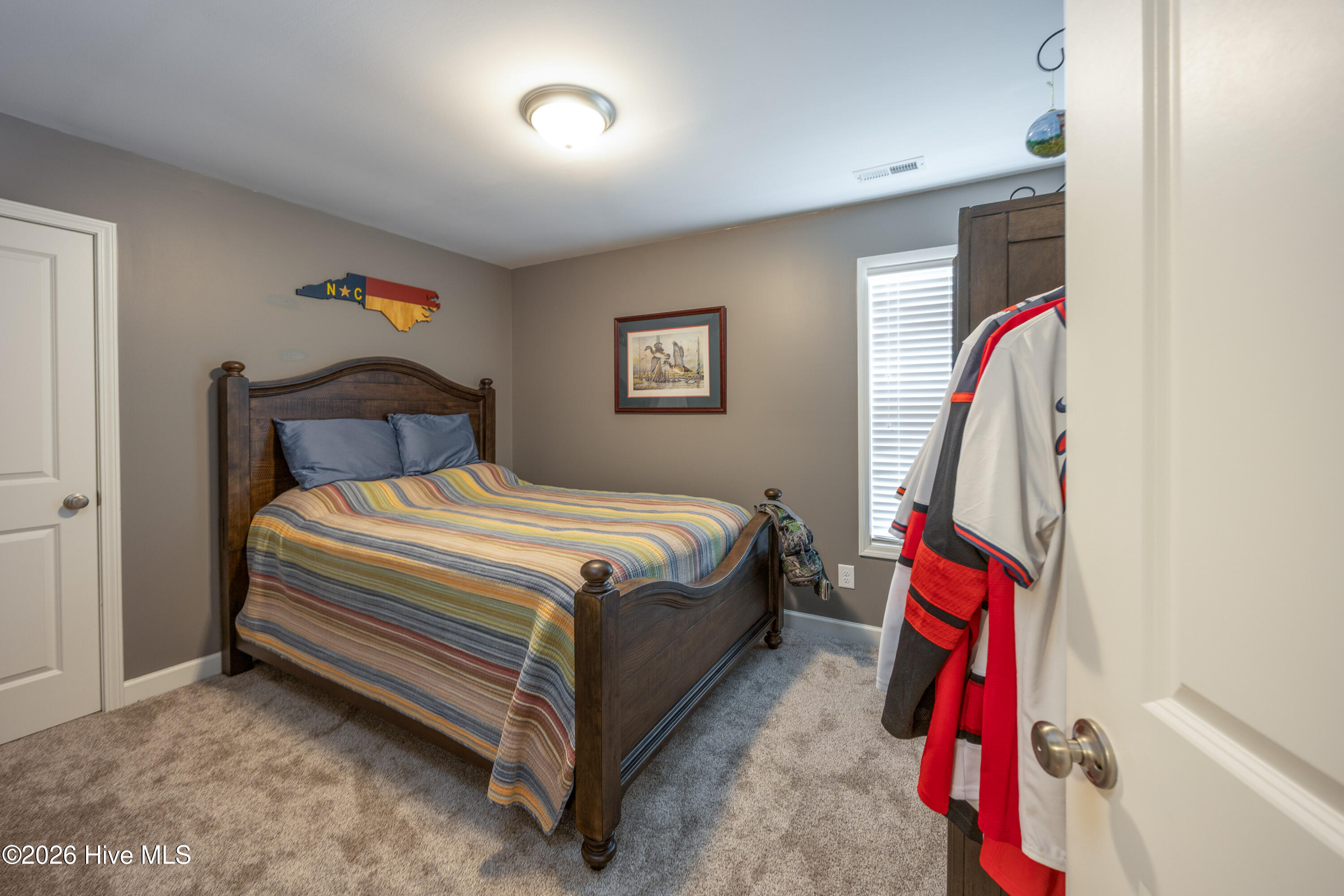 104 Cove Place Property Photo 23
