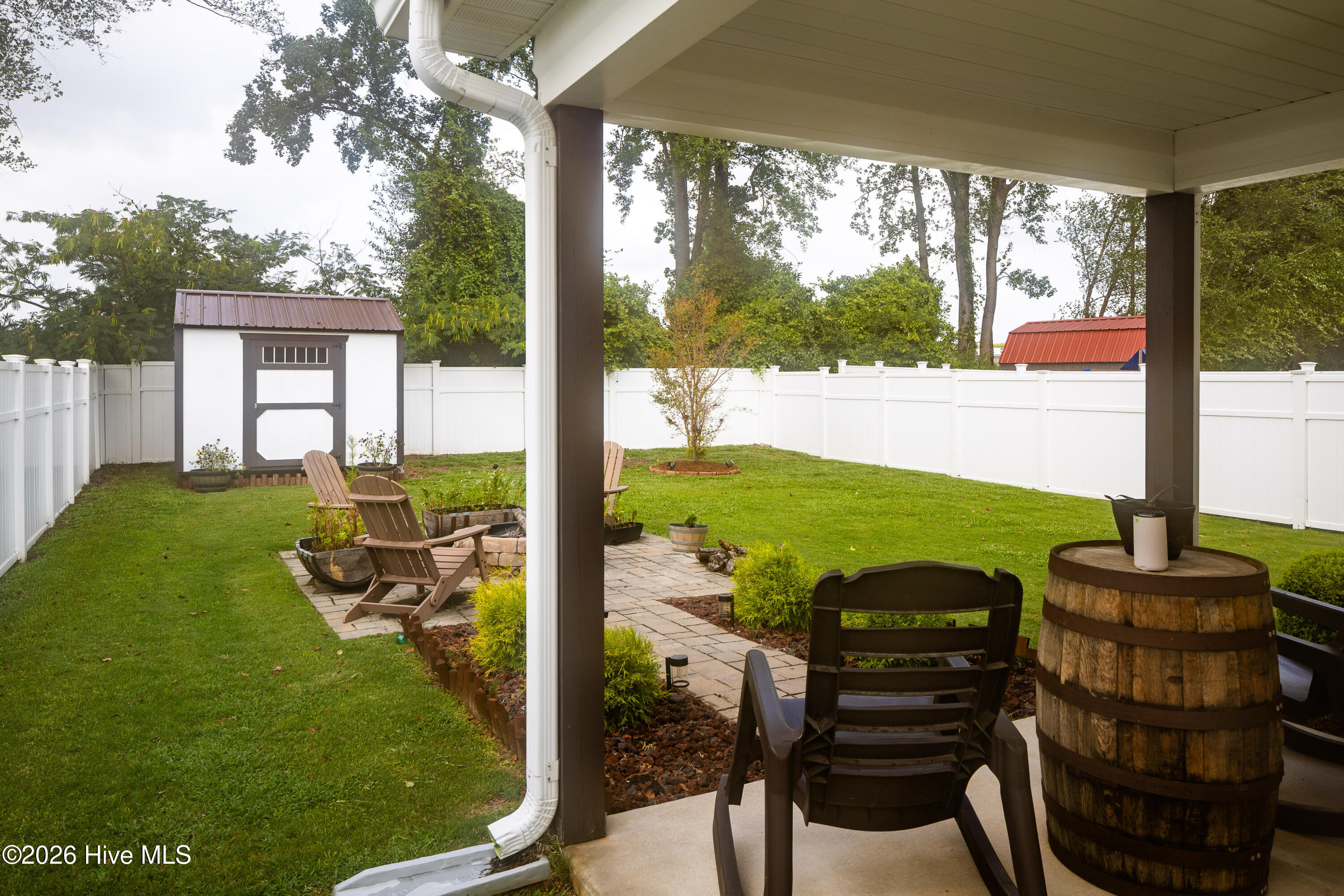 104 Cove Place Property Photo 24