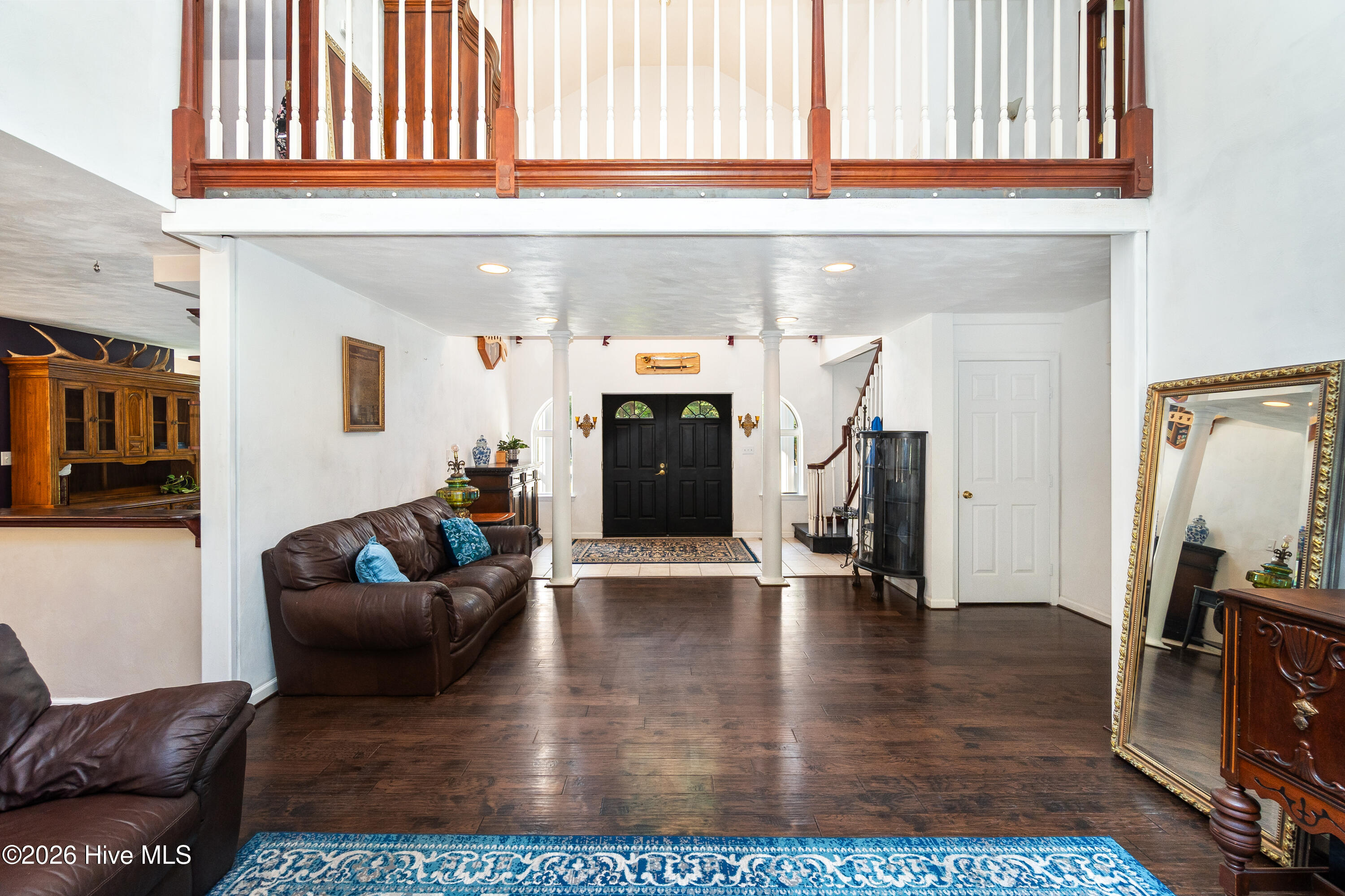 100 Cutter Lane Property Photo 14