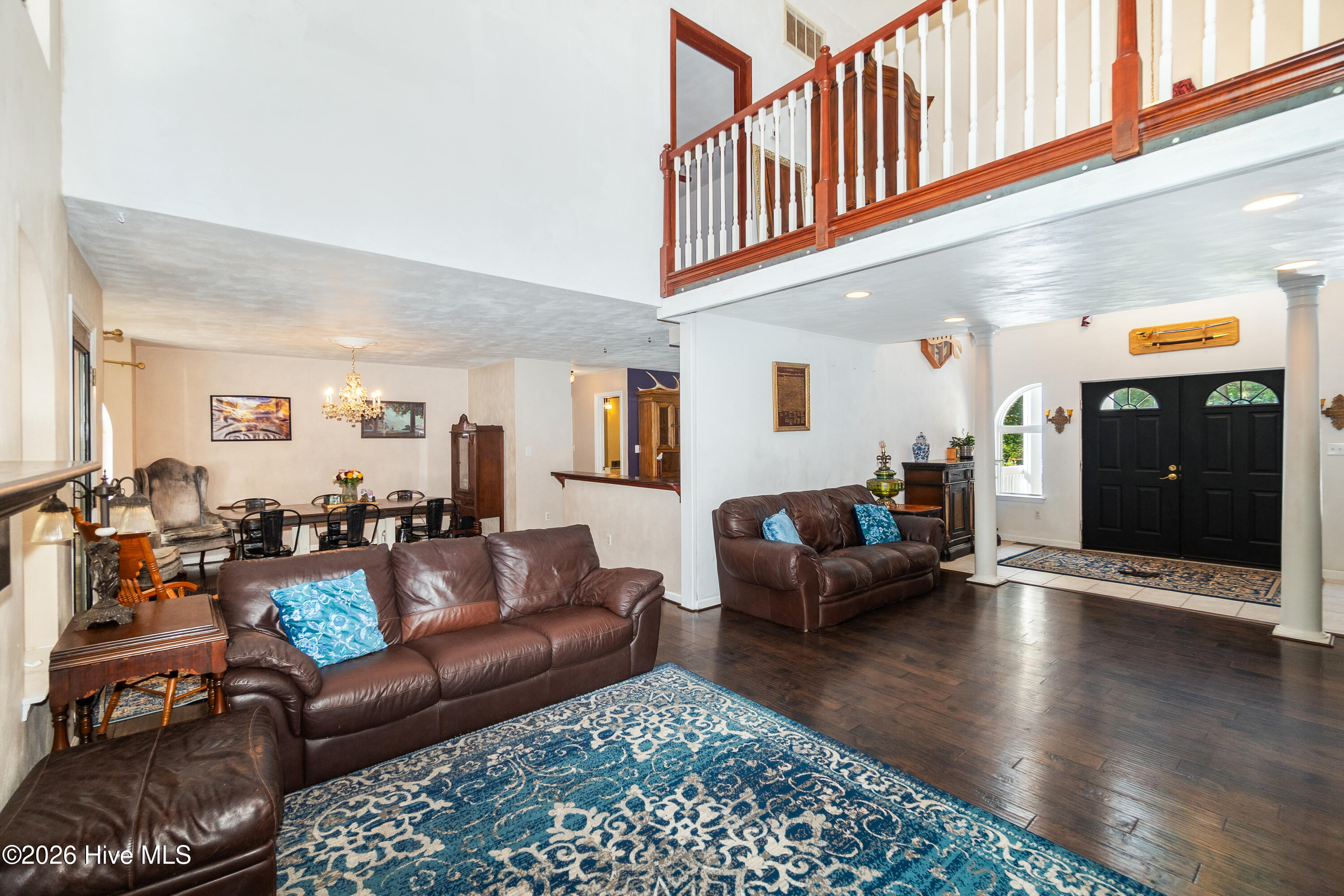 100 Cutter Lane Property Photo 16
