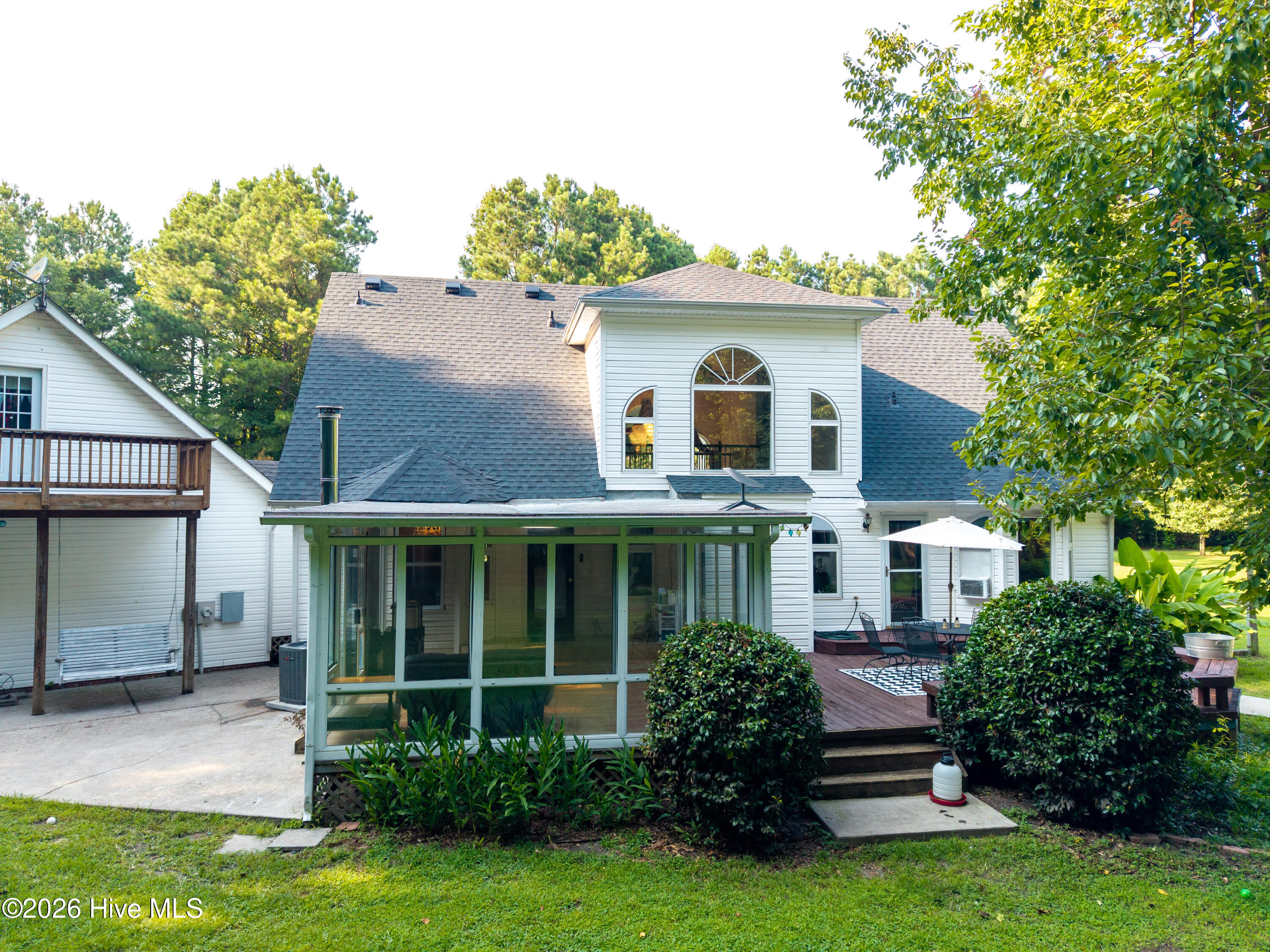 100 Cutter Lane Property Photo 40