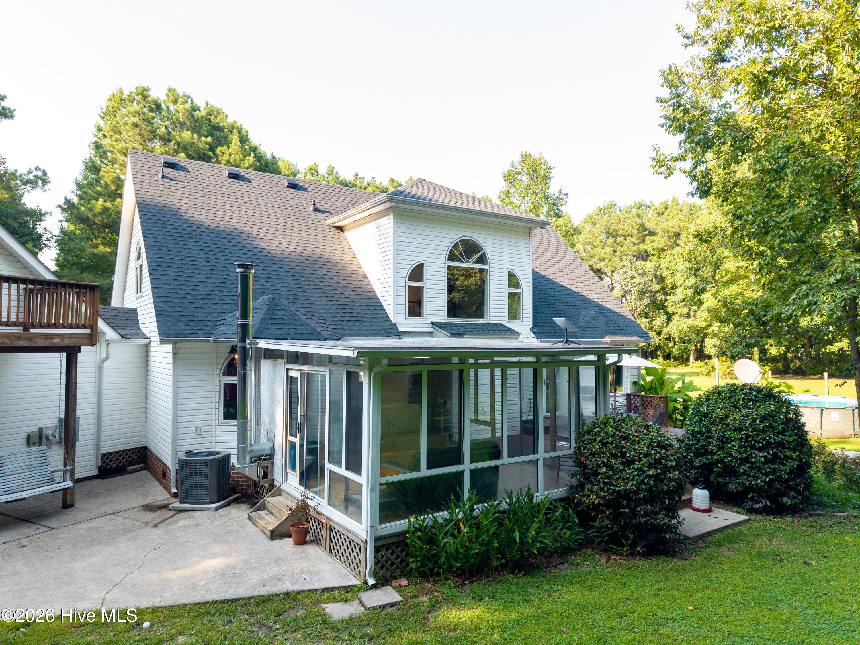 100 Cutter Lane Property Photo 41