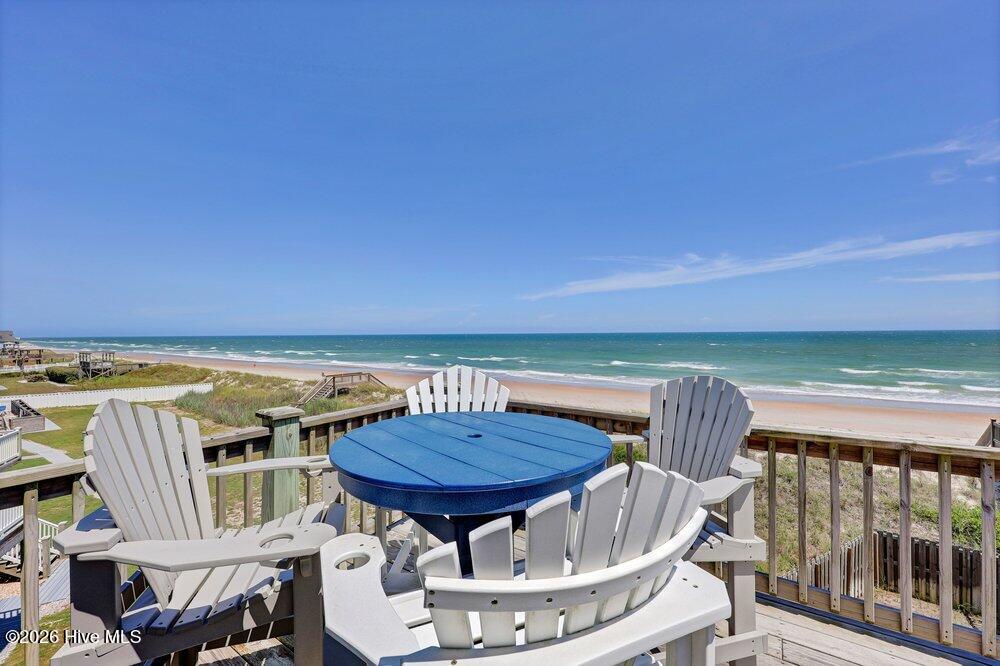 1138 New River Inlet Road Property Photo 2