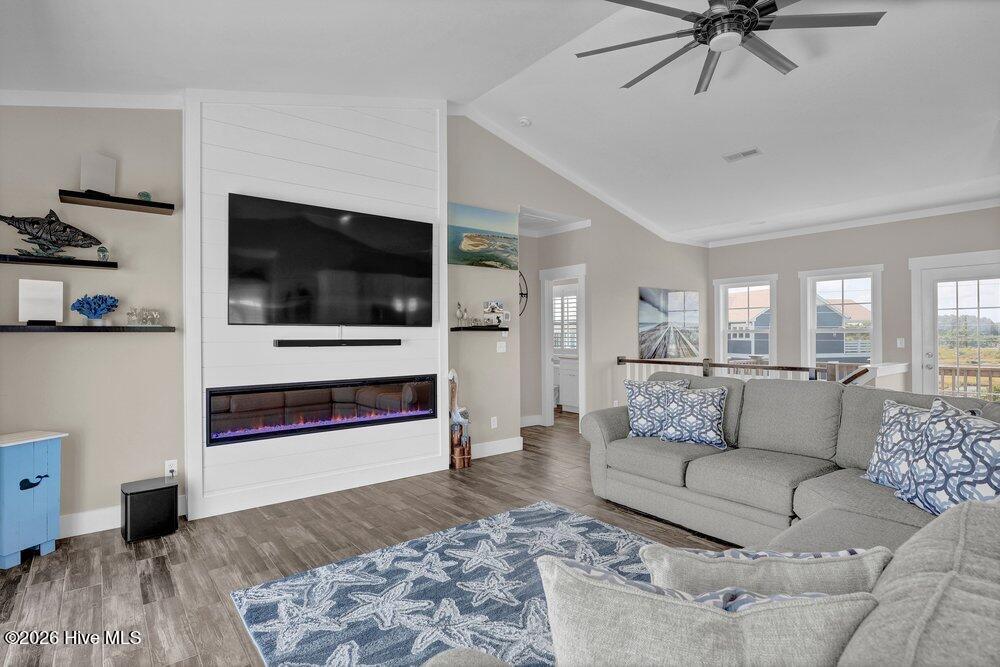 1138 New River Inlet Road Property Photo 5