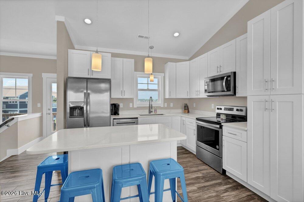 1138 New River Inlet Road Property Photo 9