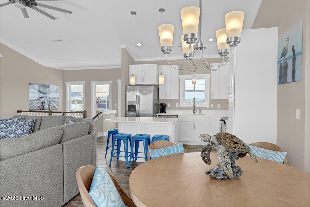 1138 New River Inlet Road Property Photo 12
