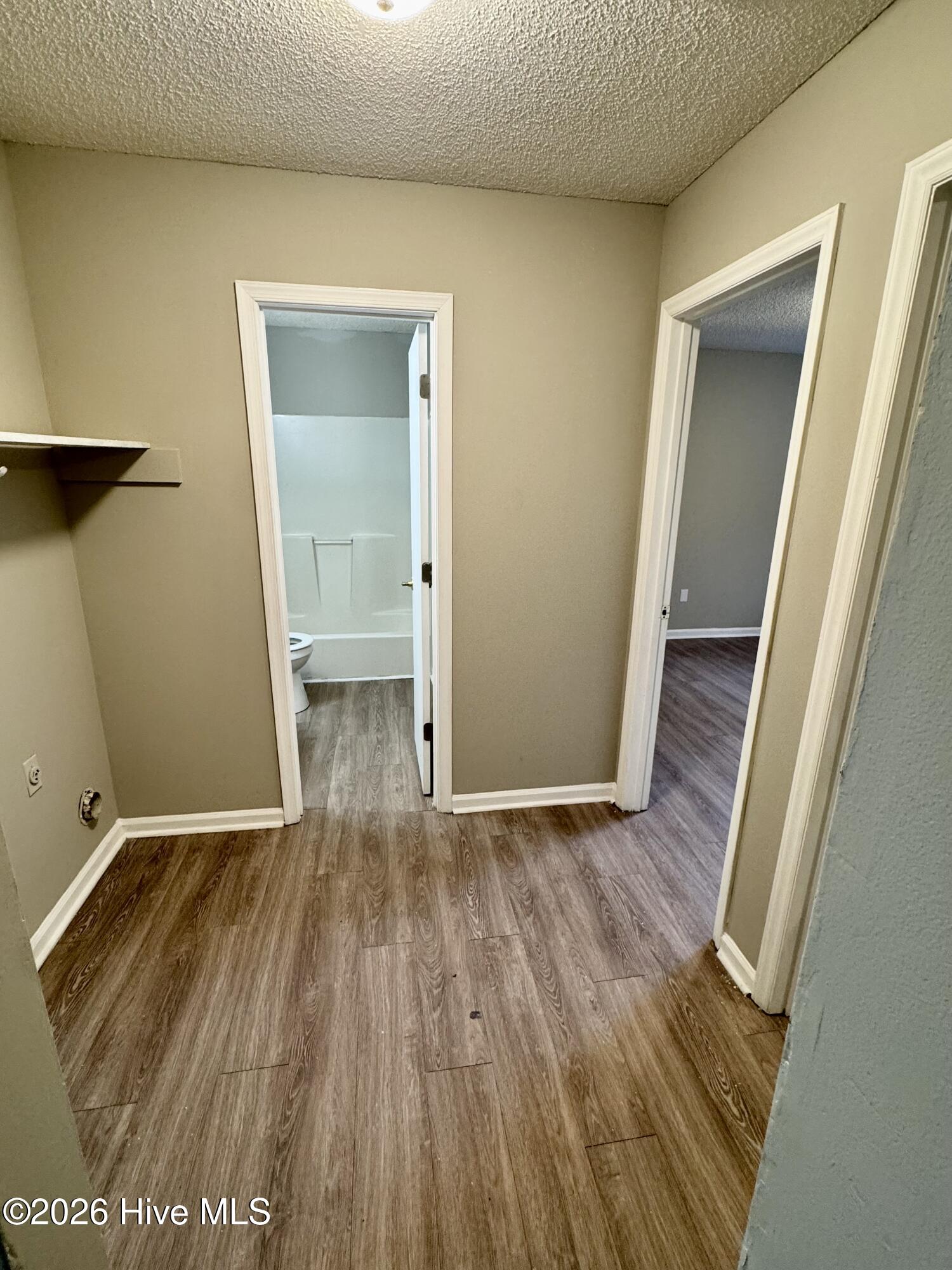 709 Patton Circle 35 Property Photo 5