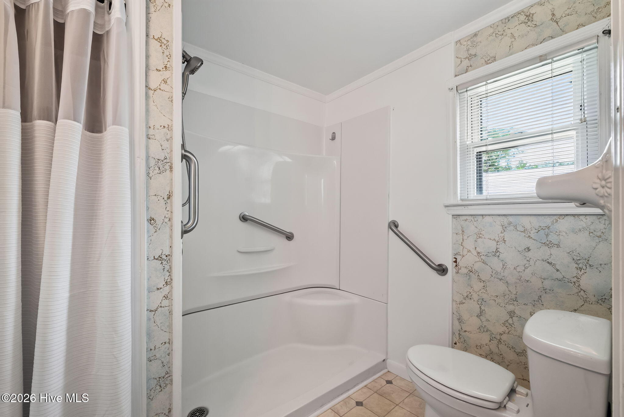 306 S James Street Property Photo 16