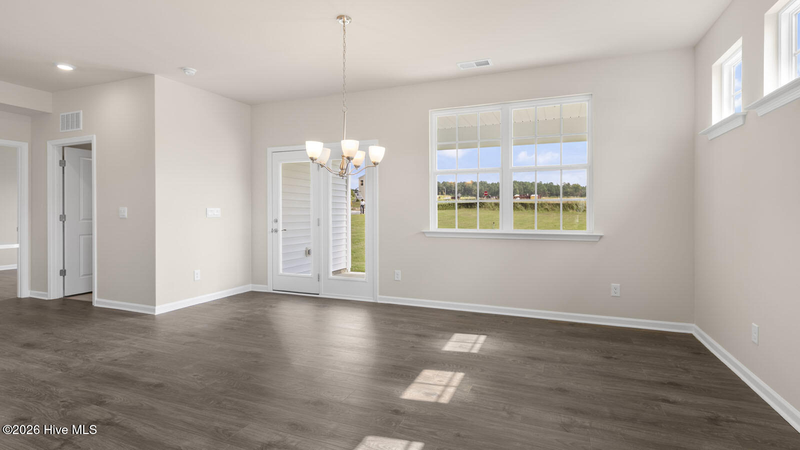 357 Maddox Drive Property Photo 6