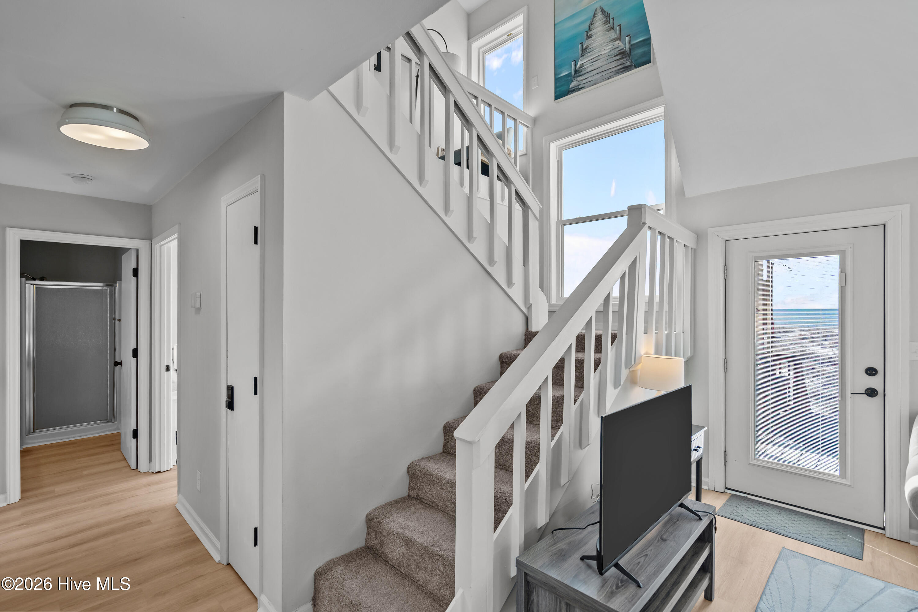 2925 E Beach Drive Property Photo 22