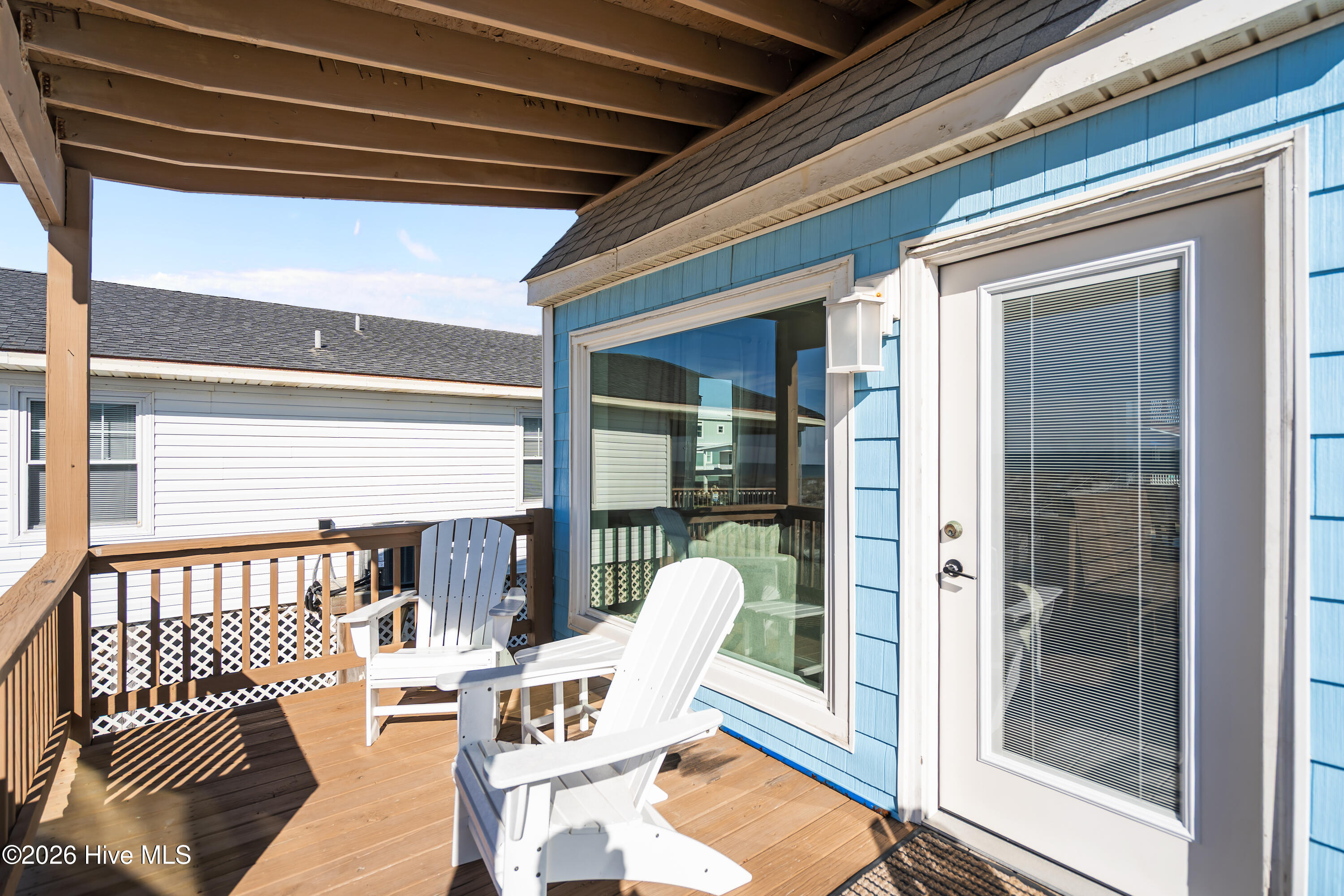 2925 E Beach Drive Property Photo 41
