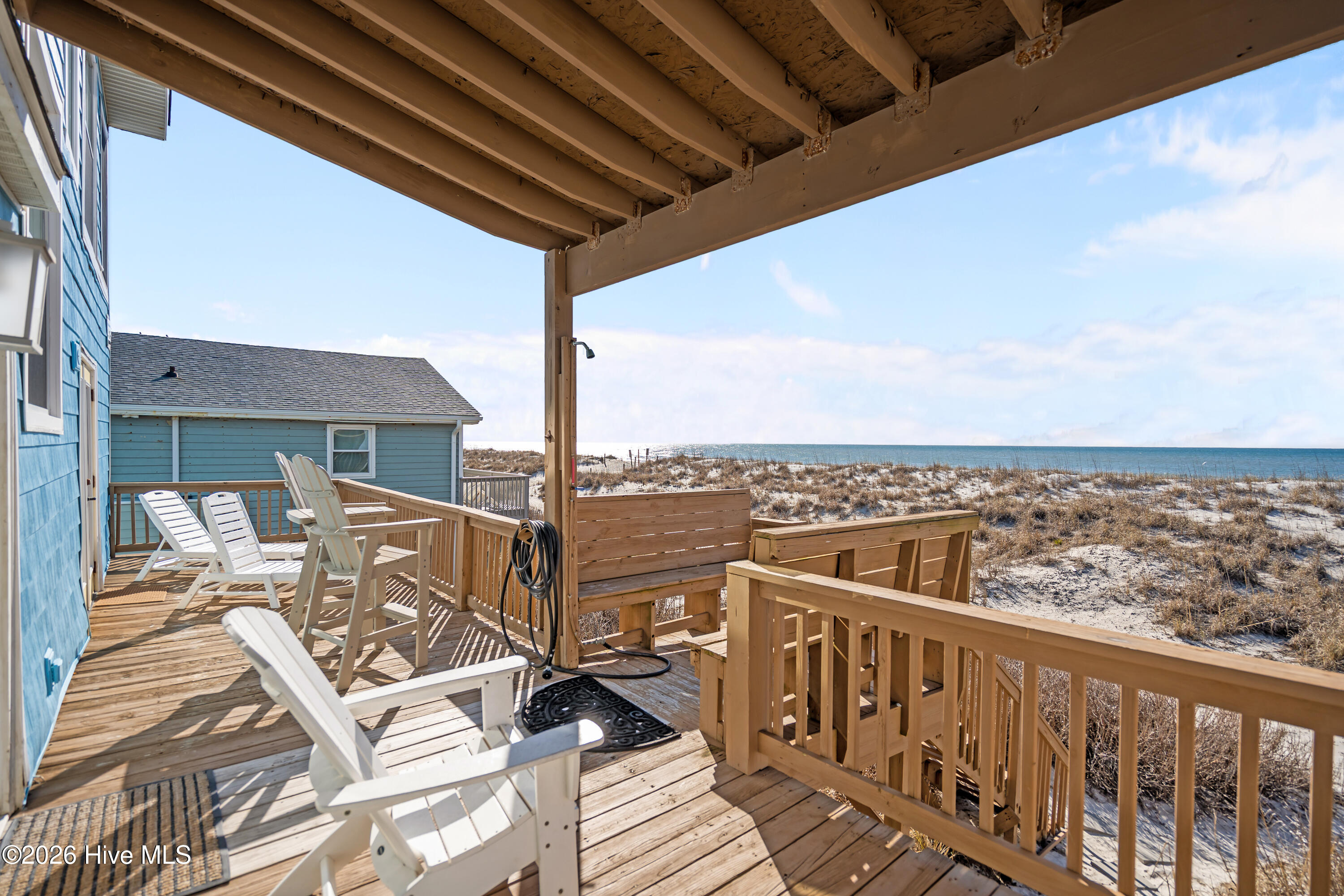 2925 E Beach Drive Property Photo 43