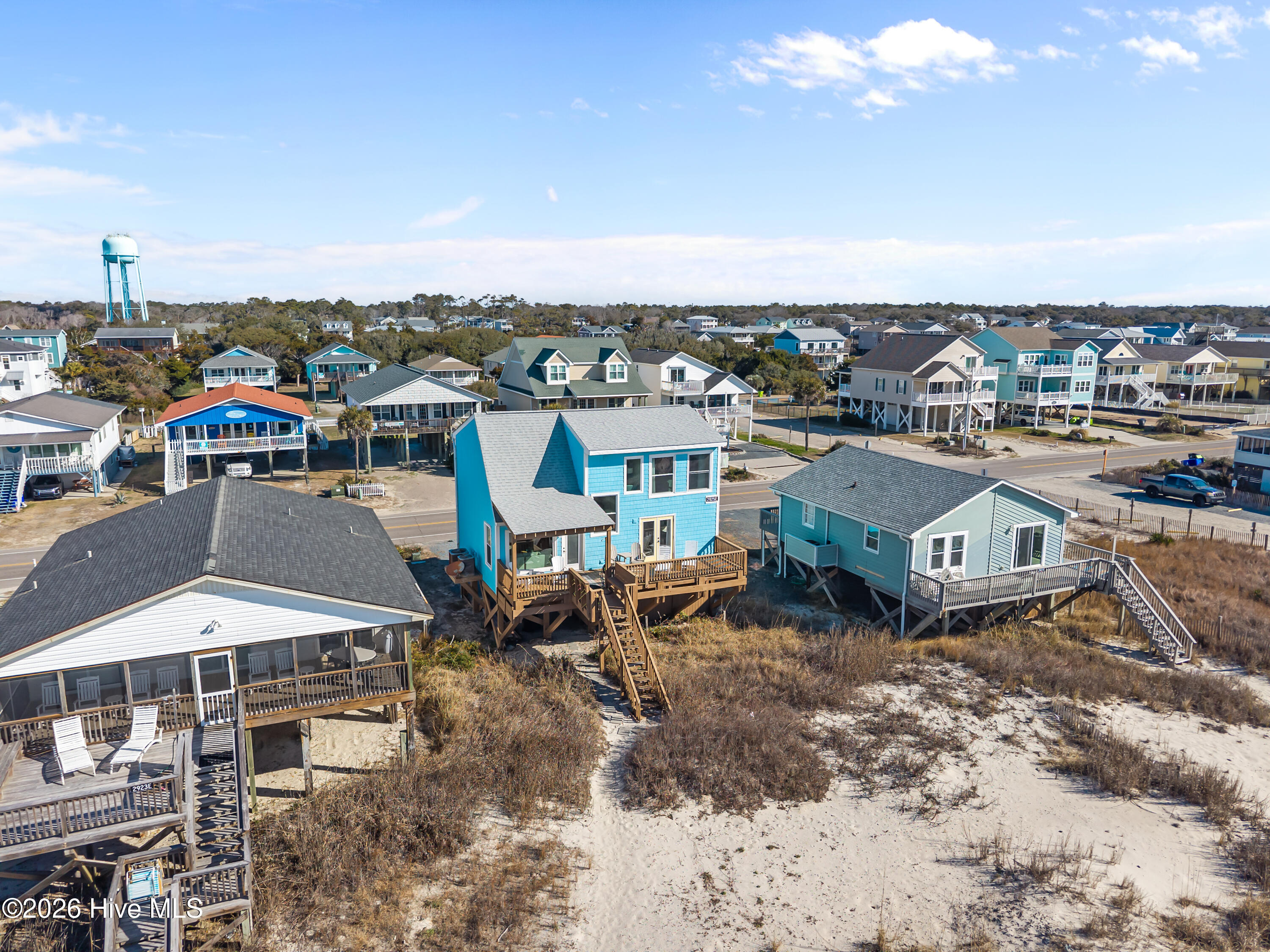 2925 E Beach Drive Property Photo 49
