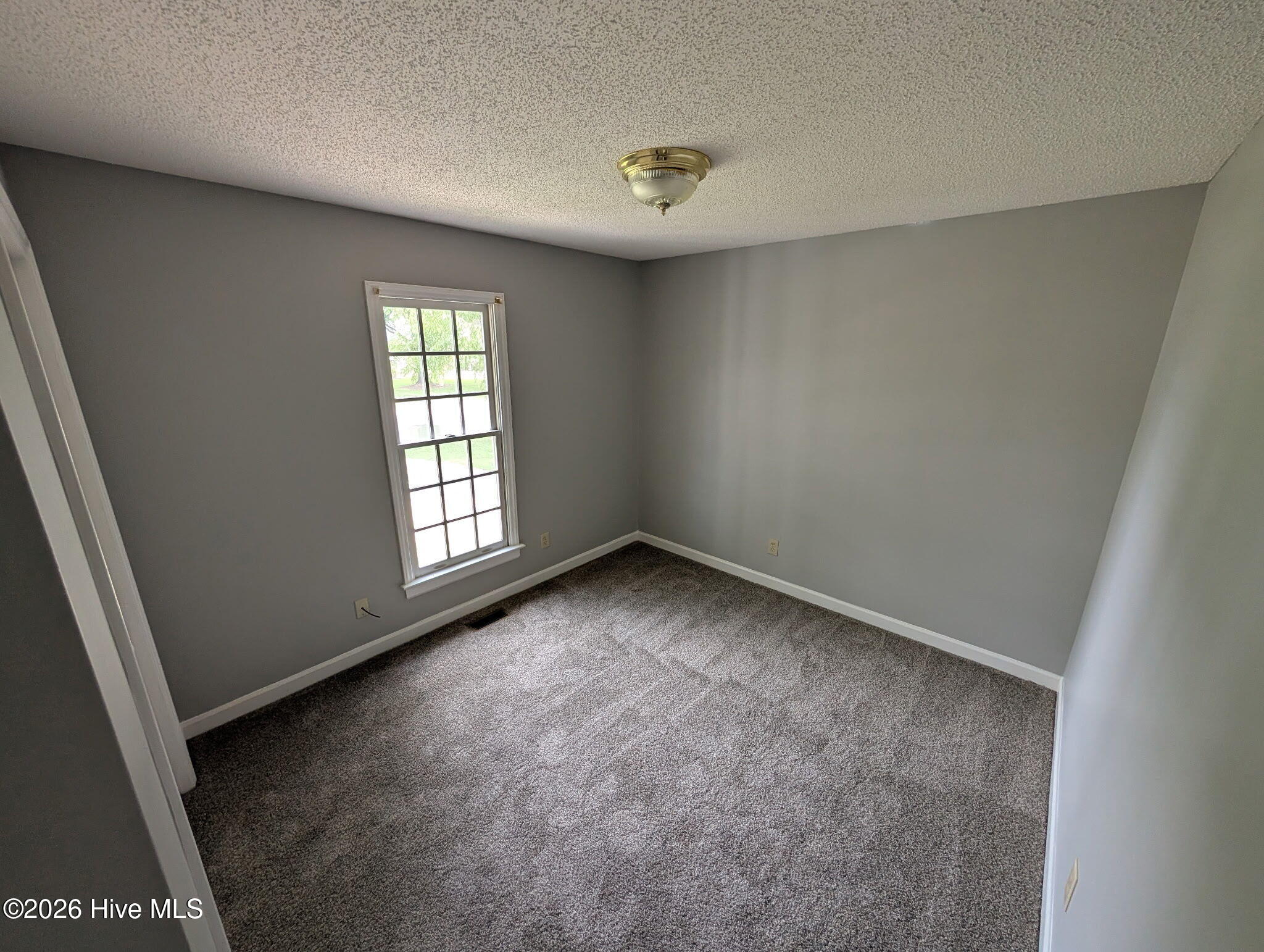 2302 Fitch Drive E Property Photo 3