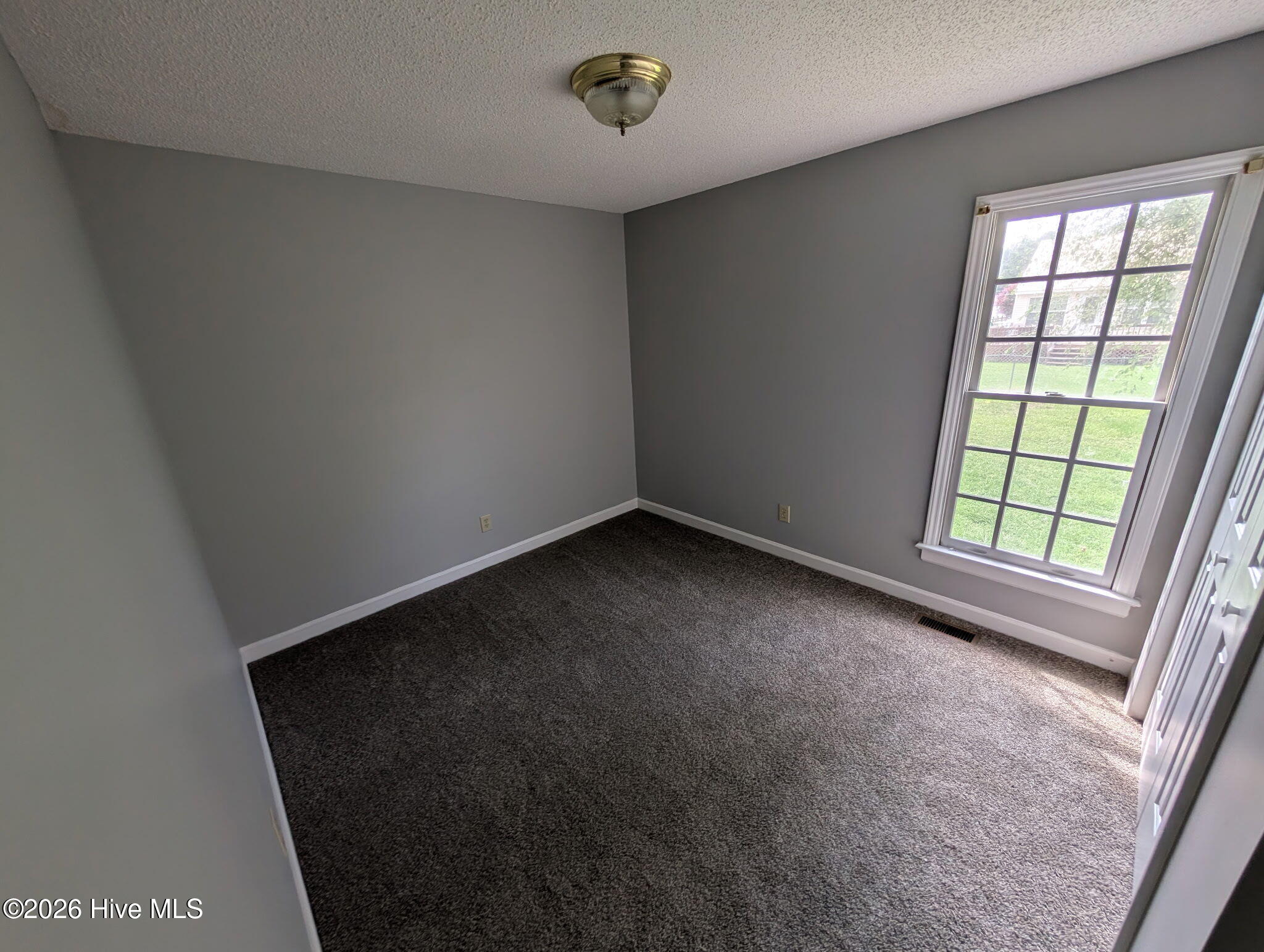 2302 Fitch Drive E Property Photo 5