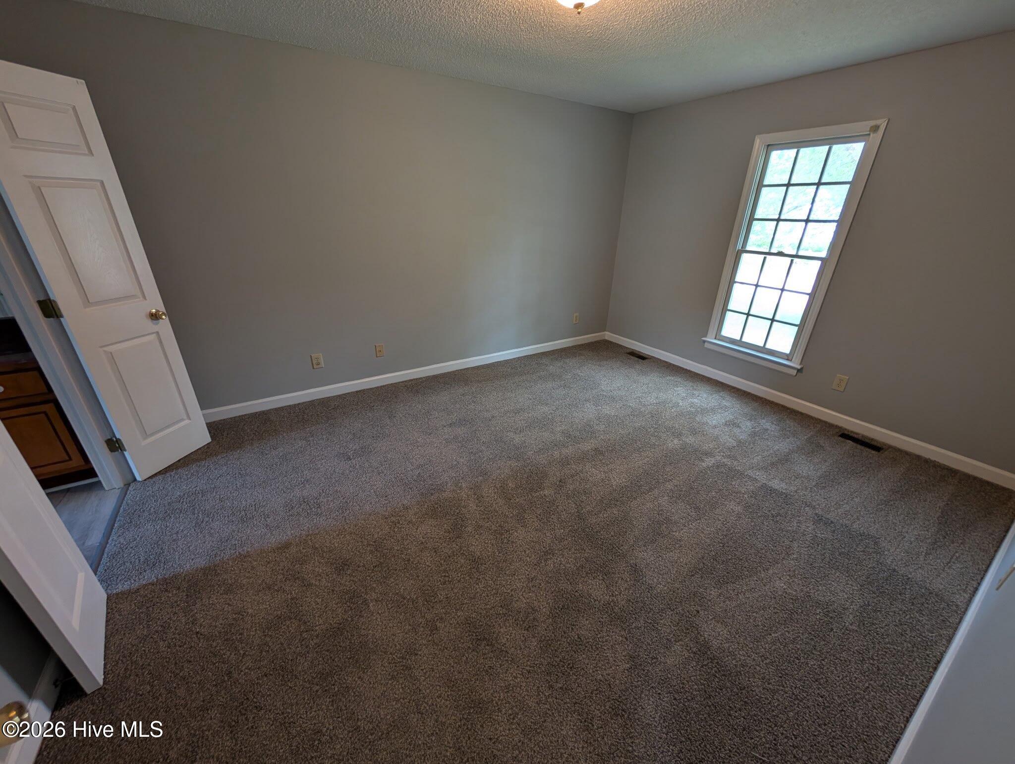 2302 Fitch Drive E Property Photo 7