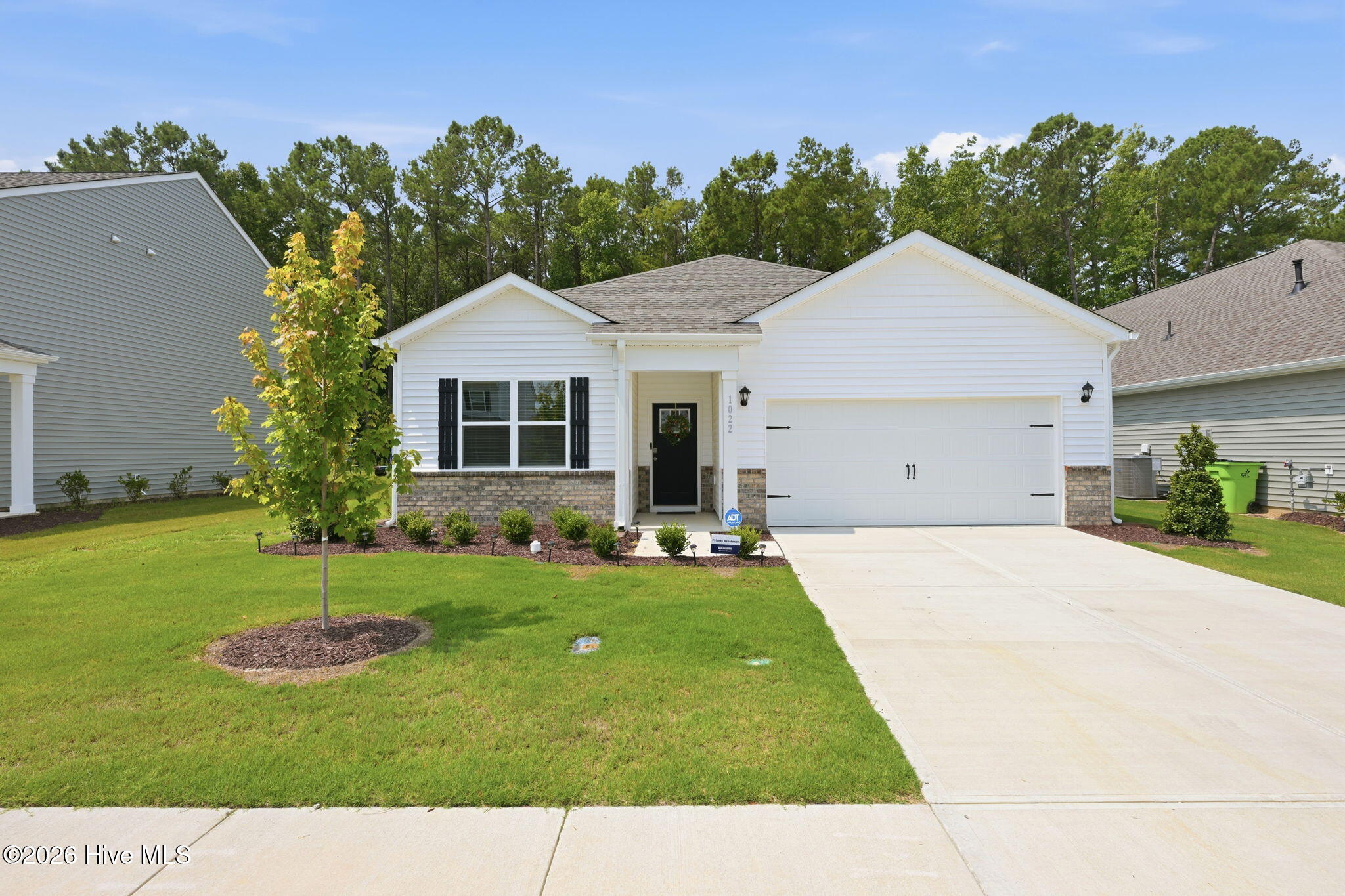 1022 Minnette Circle Property Photo 1