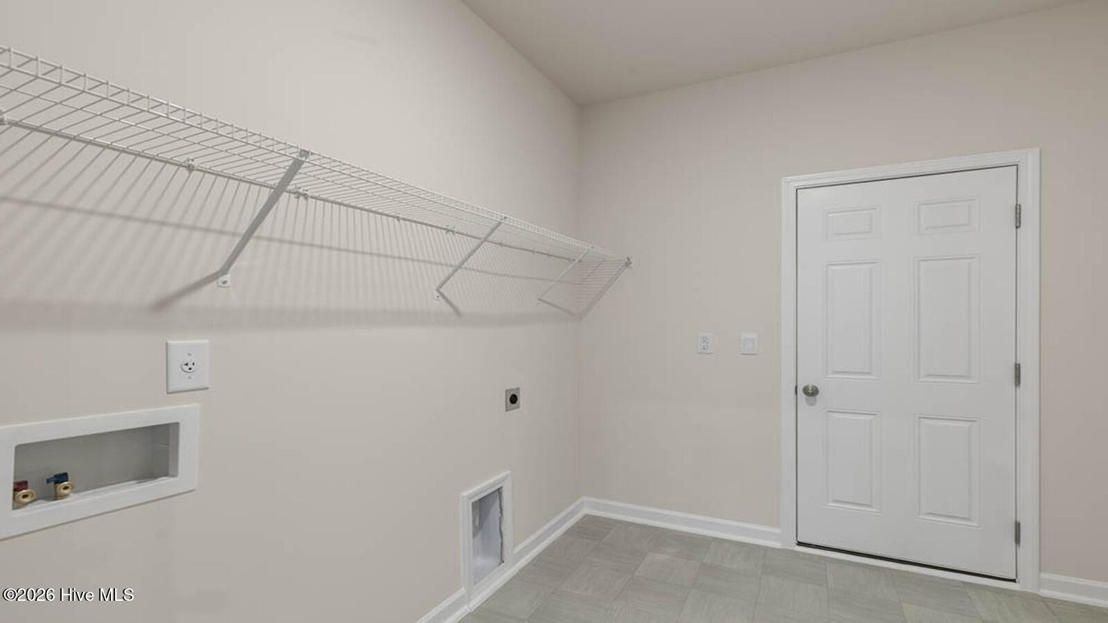1094 Aviator Lane Property Photo 27