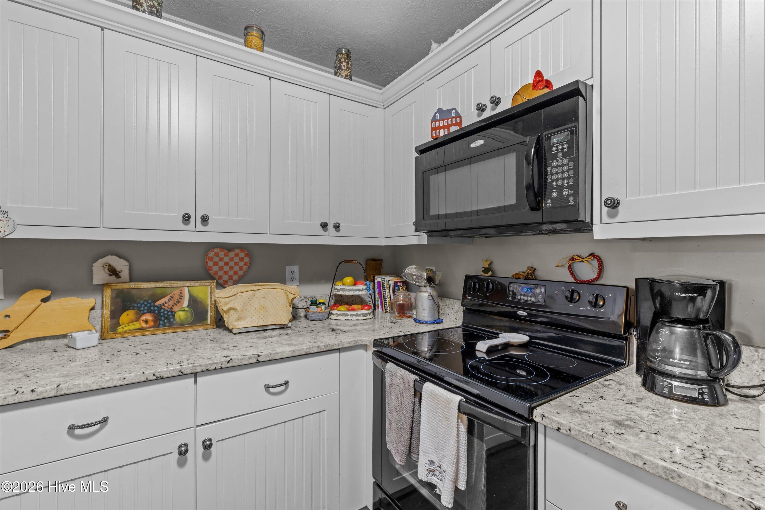 355 Connor Circle Property Photo 15