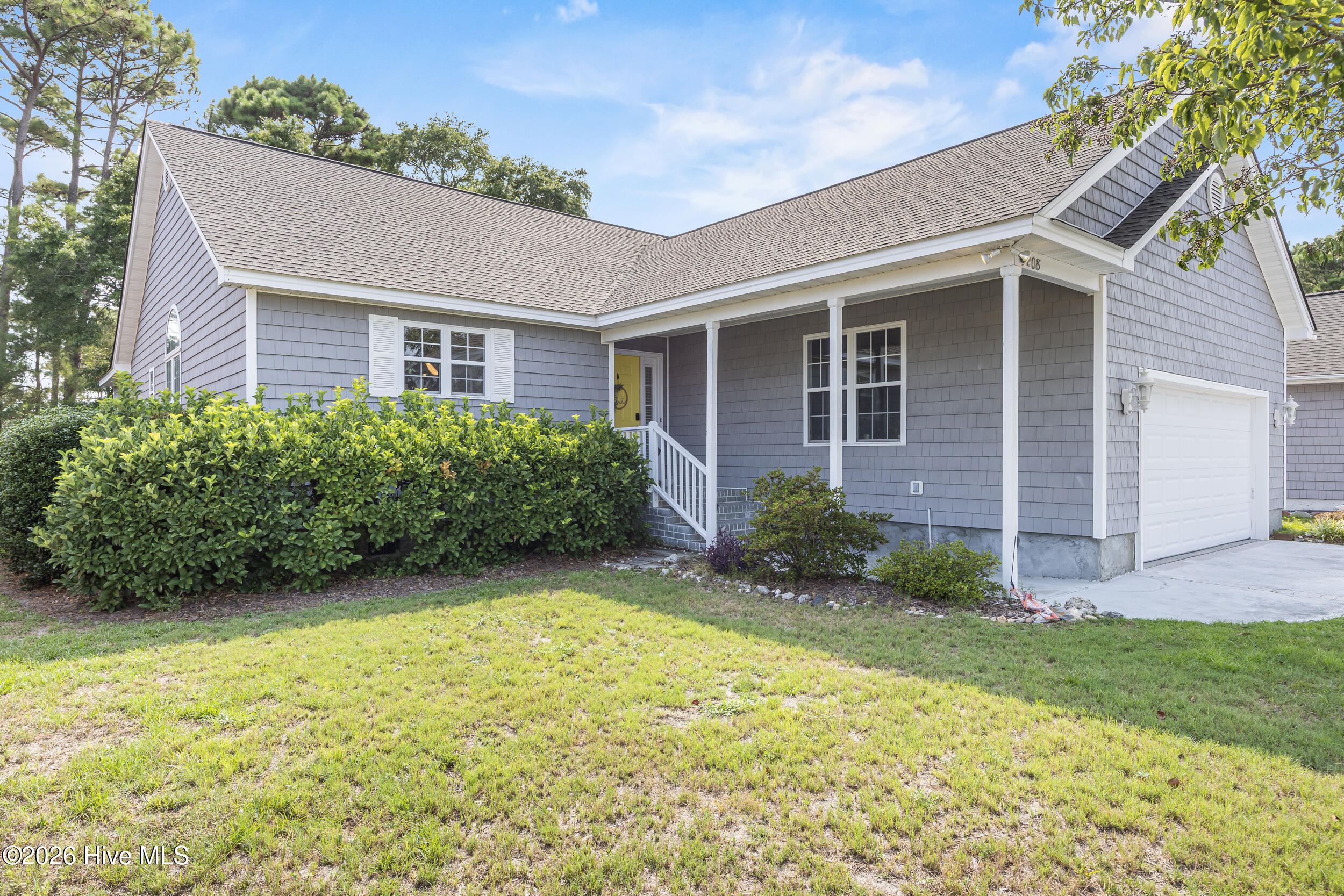 9208 Slice Court Property Photo 4