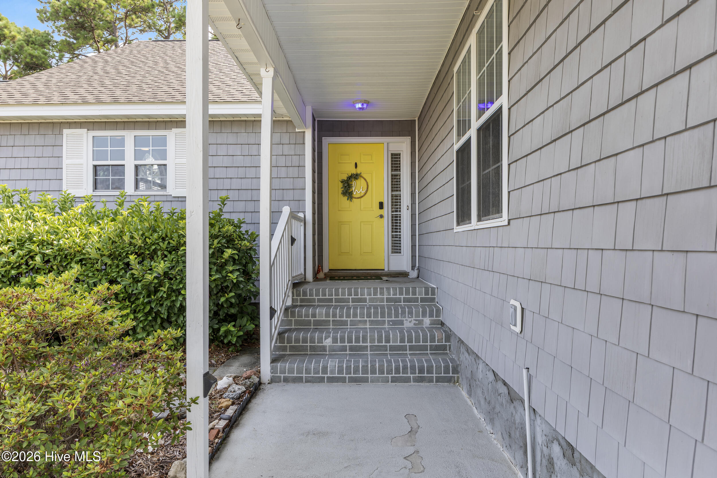9208 Slice Court Property Photo 5