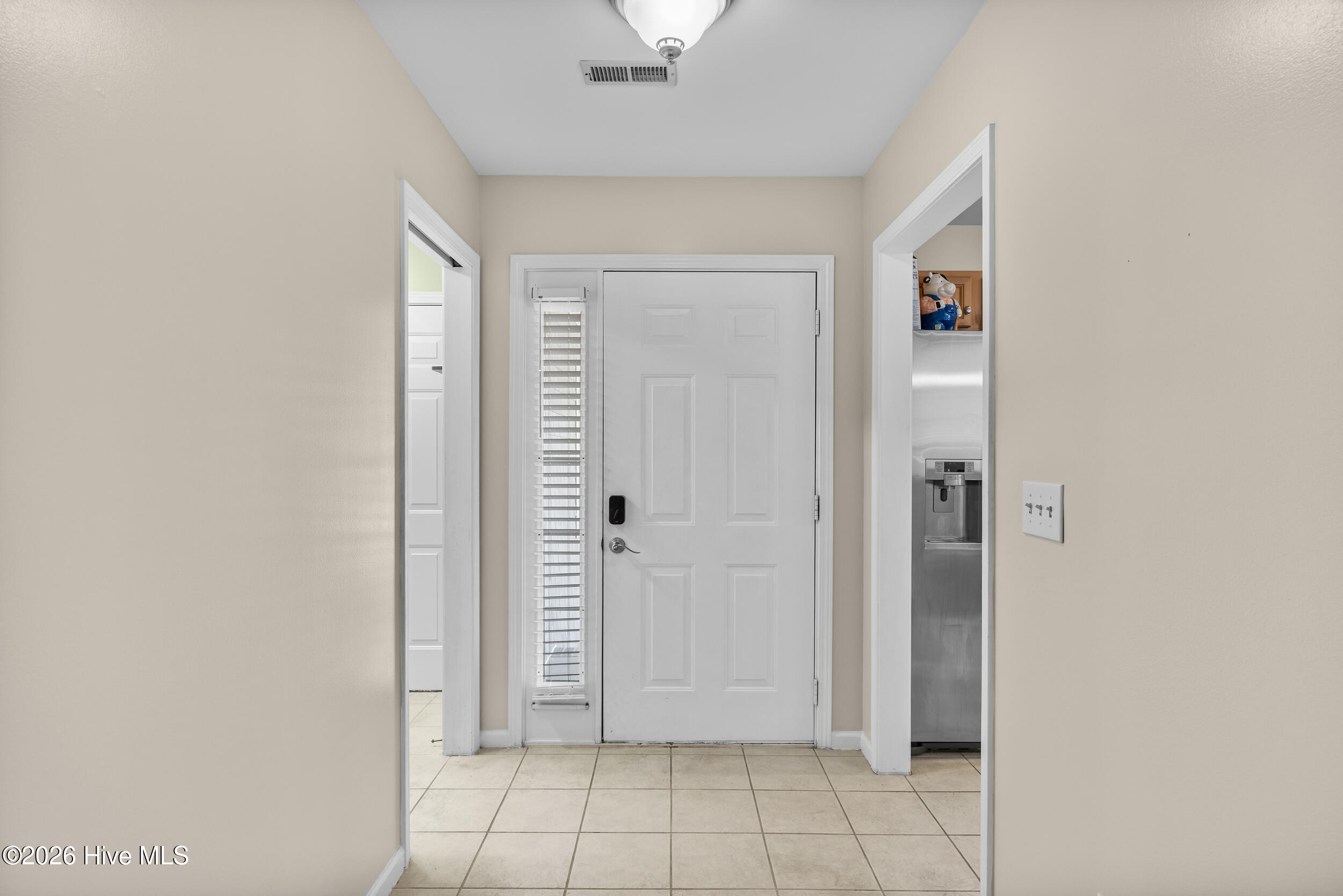 9208 Slice Court Property Photo 6