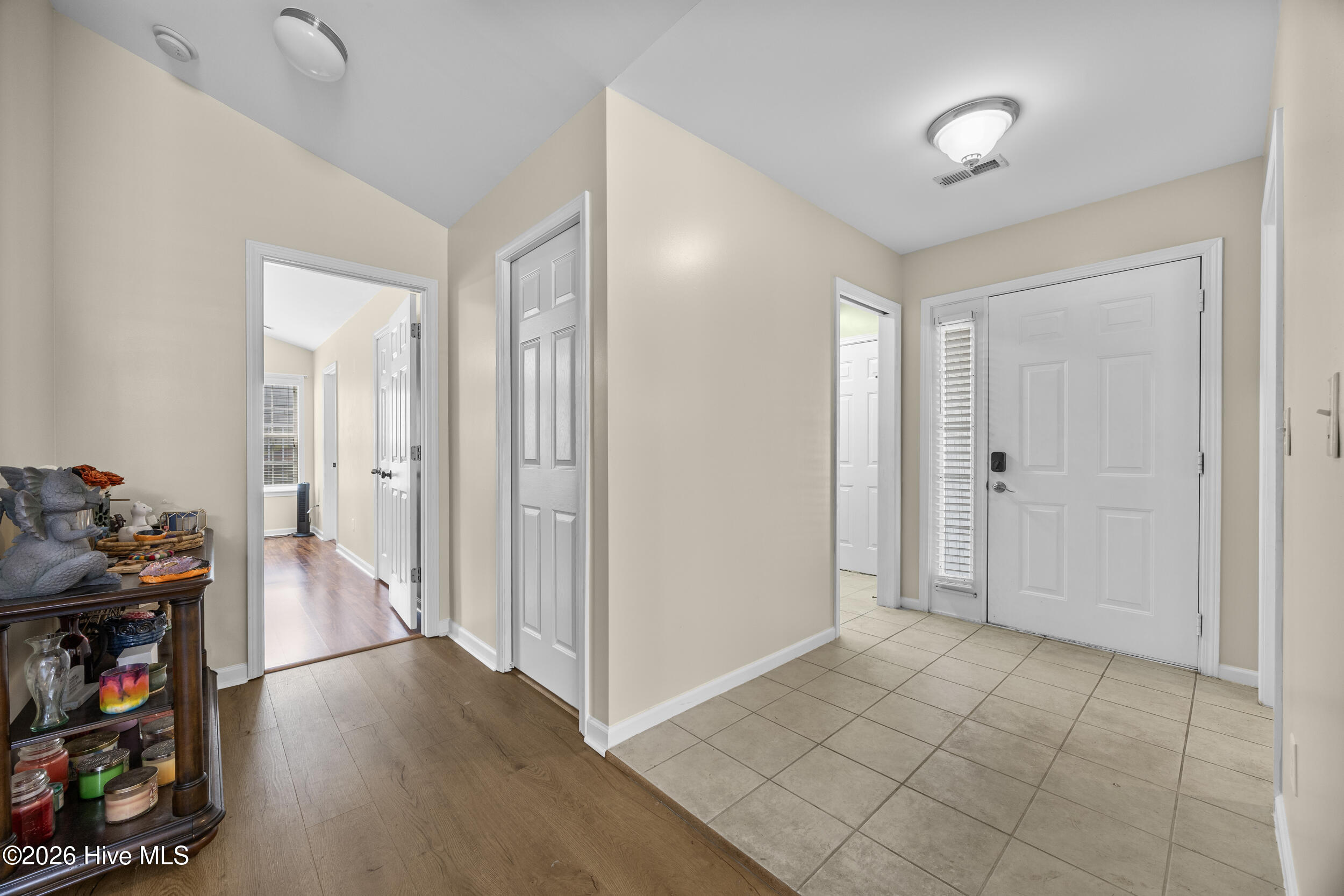 9208 Slice Court Property Photo 8