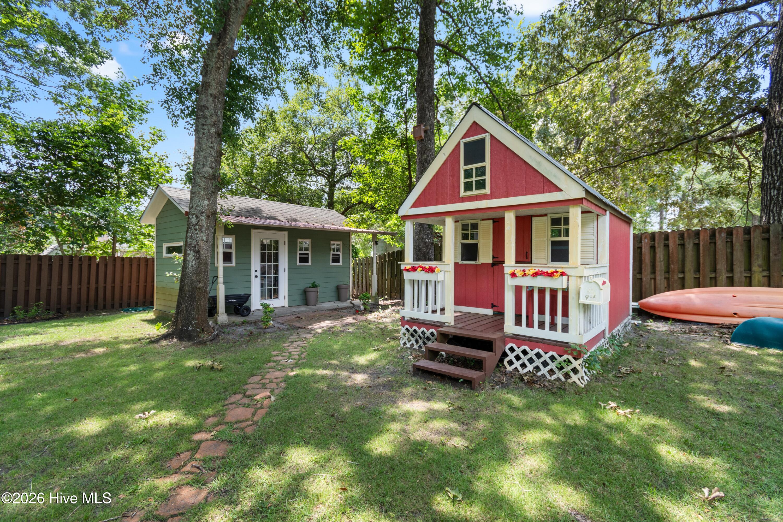 518 Highgreen Drive Property Photo 13