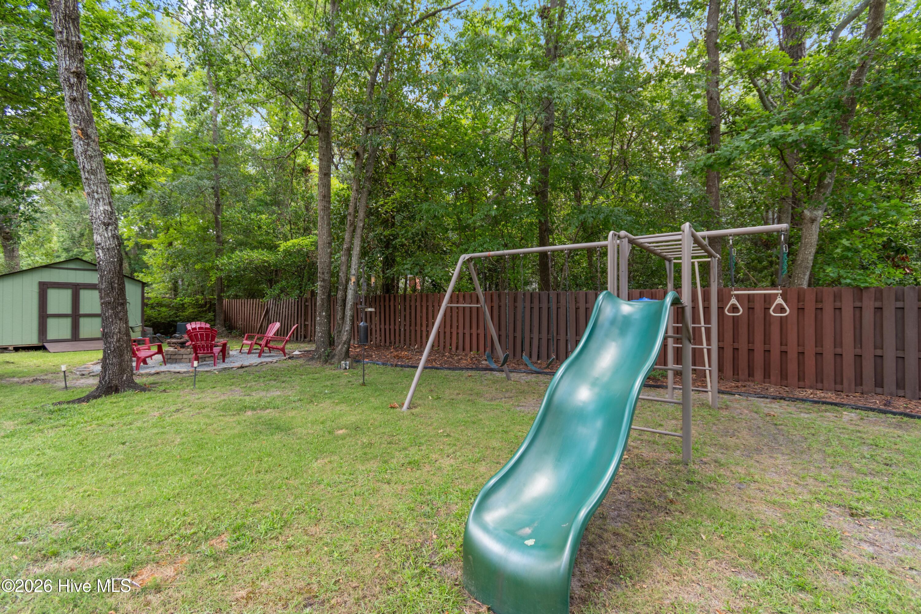 518 Highgreen Drive Property Photo 14