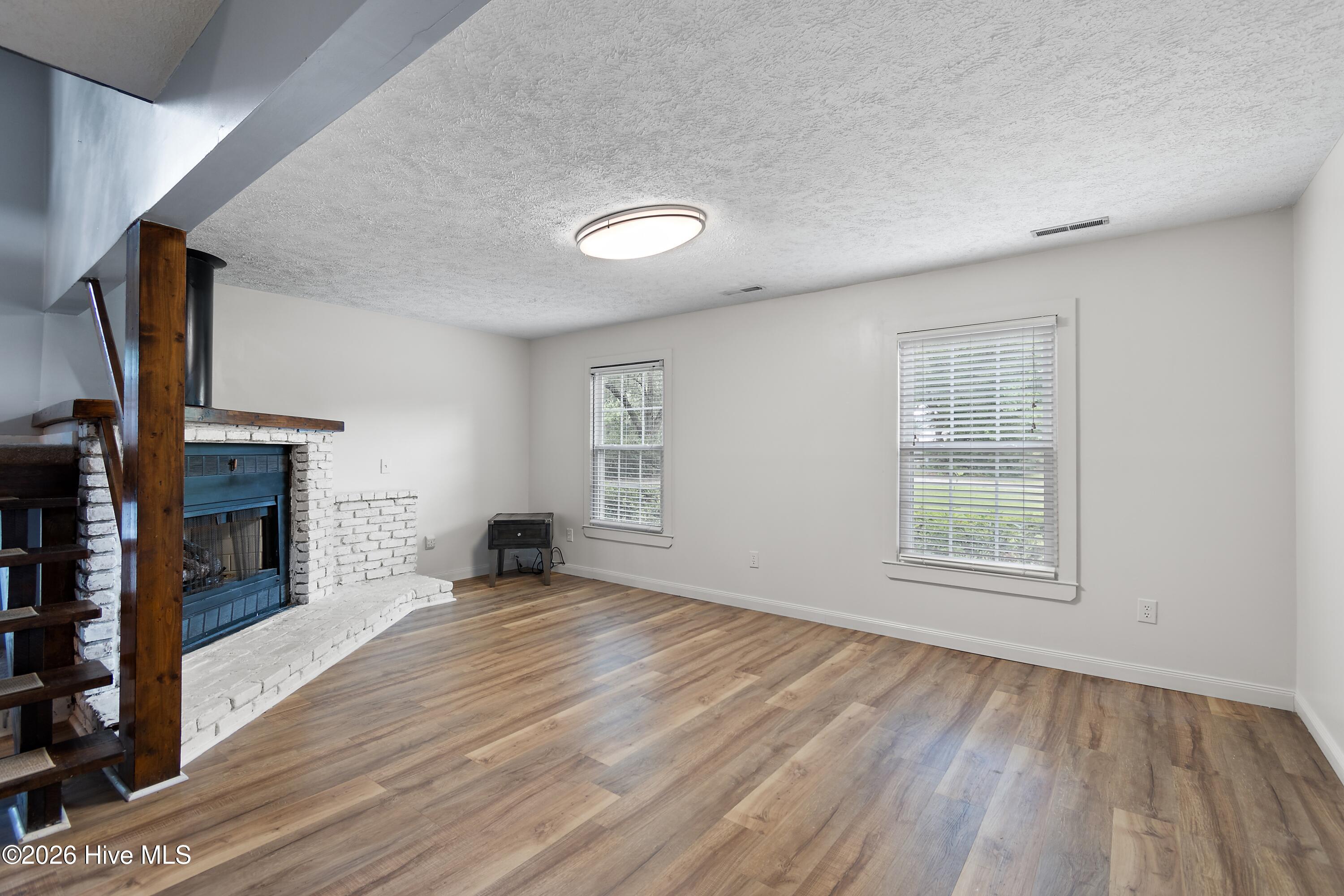 518 Highgreen Drive Property Photo 27