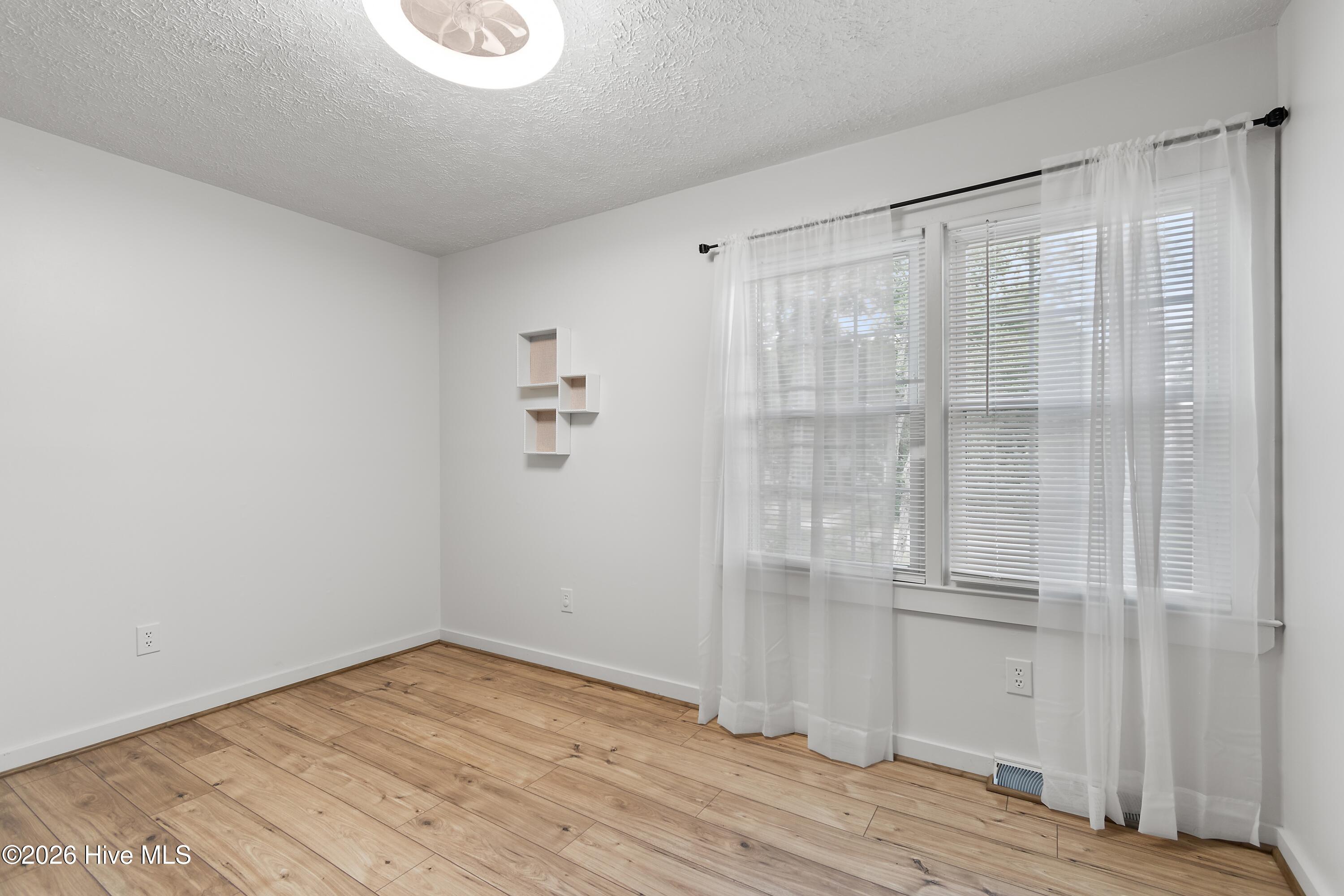 518 Highgreen Drive Property Photo 31