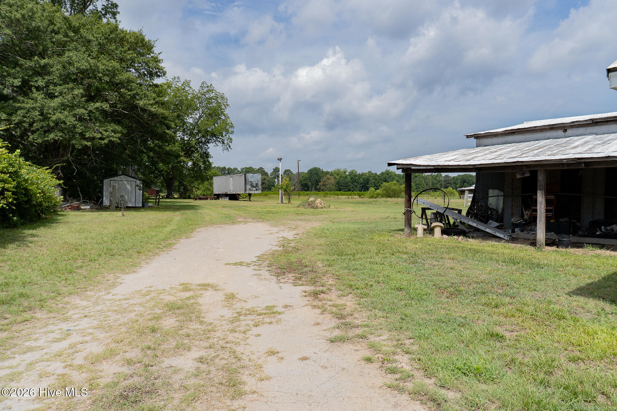 8865 Nc Hwy 87 Property Photo 17