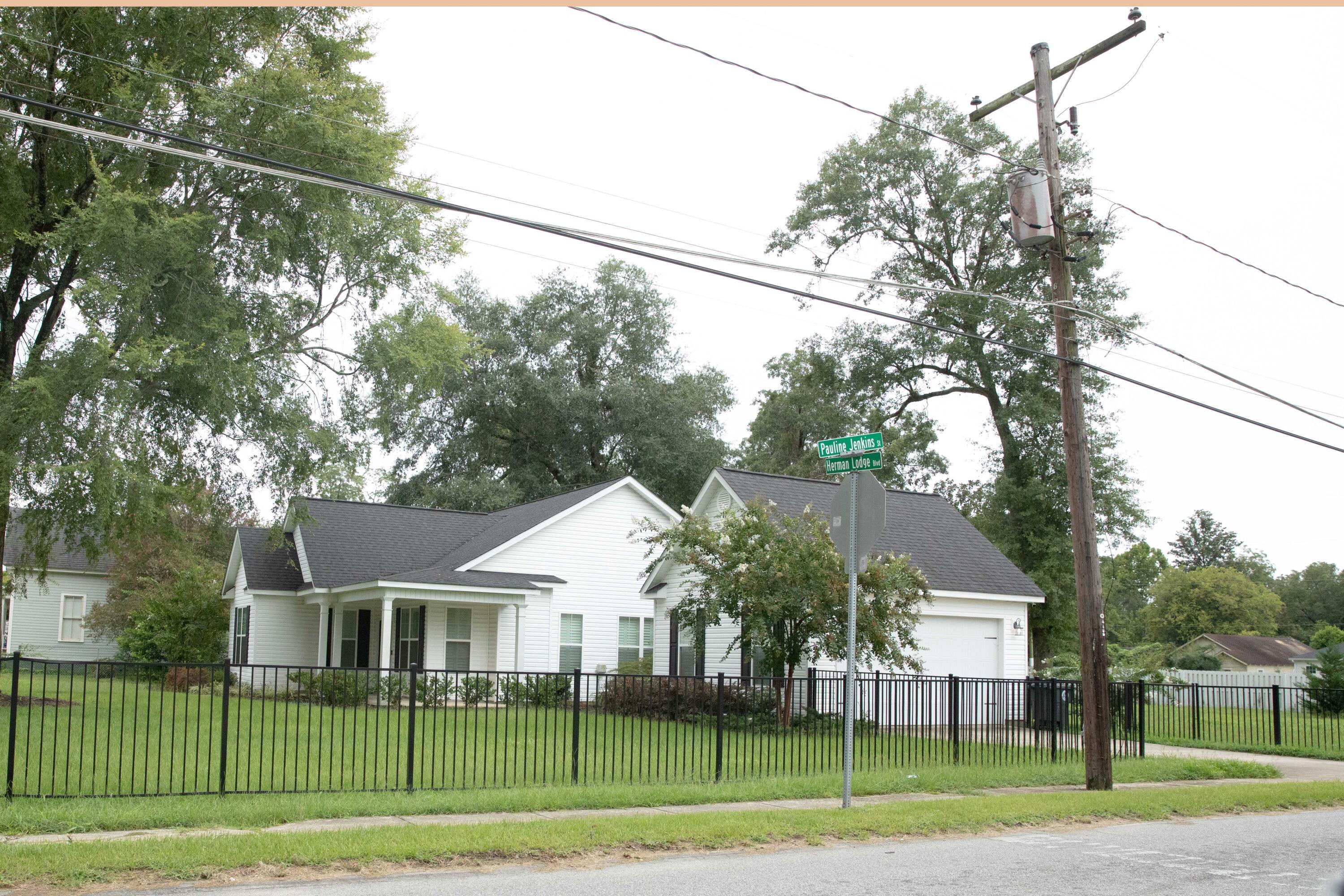 855 Academy Avenue Property Photo 15