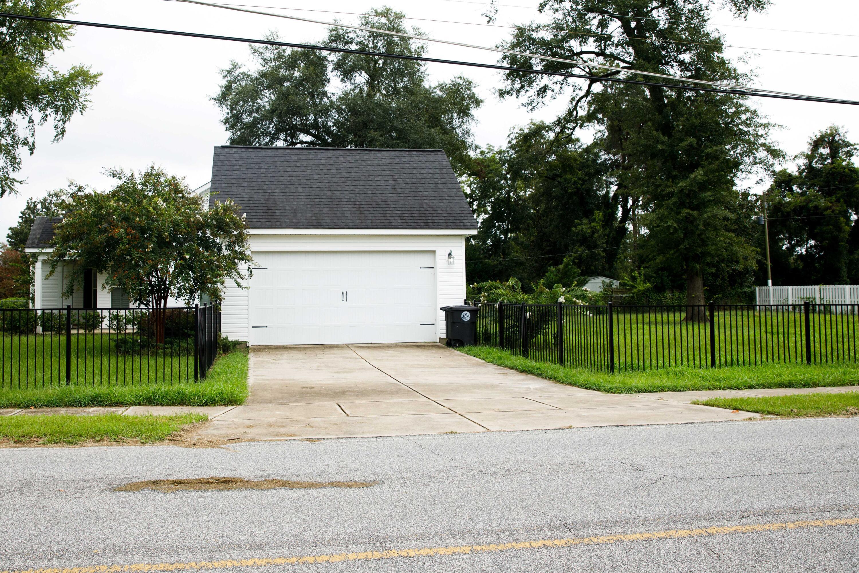 855 Academy Avenue Property Photo 16
